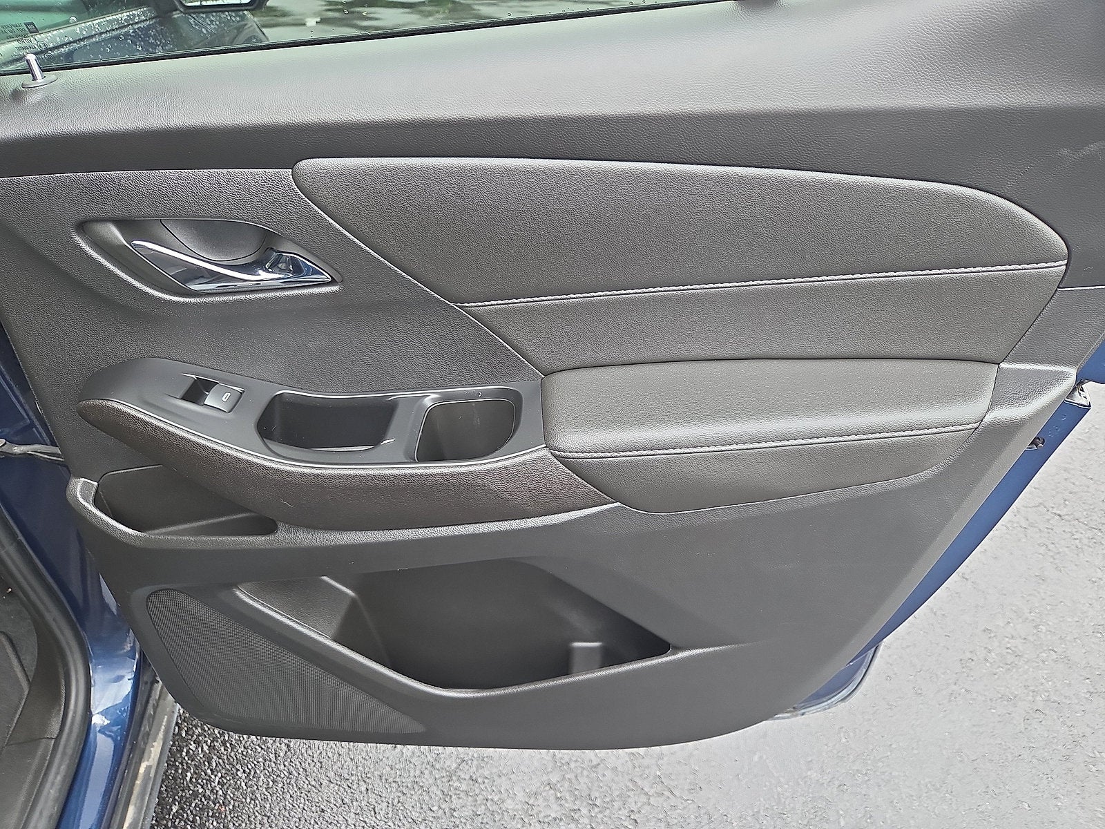 2023 Chevrolet Traverse LT Cloth AWD