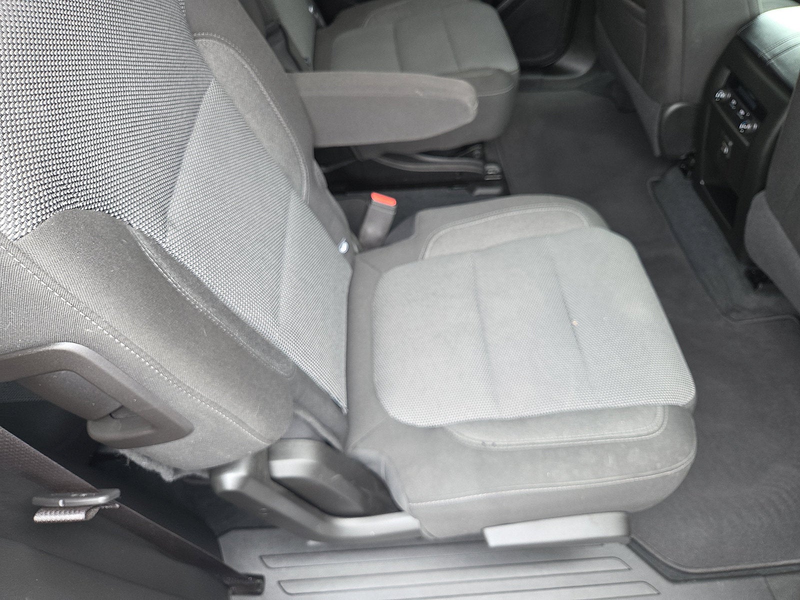 2023 Chevrolet Traverse LT Cloth AWD