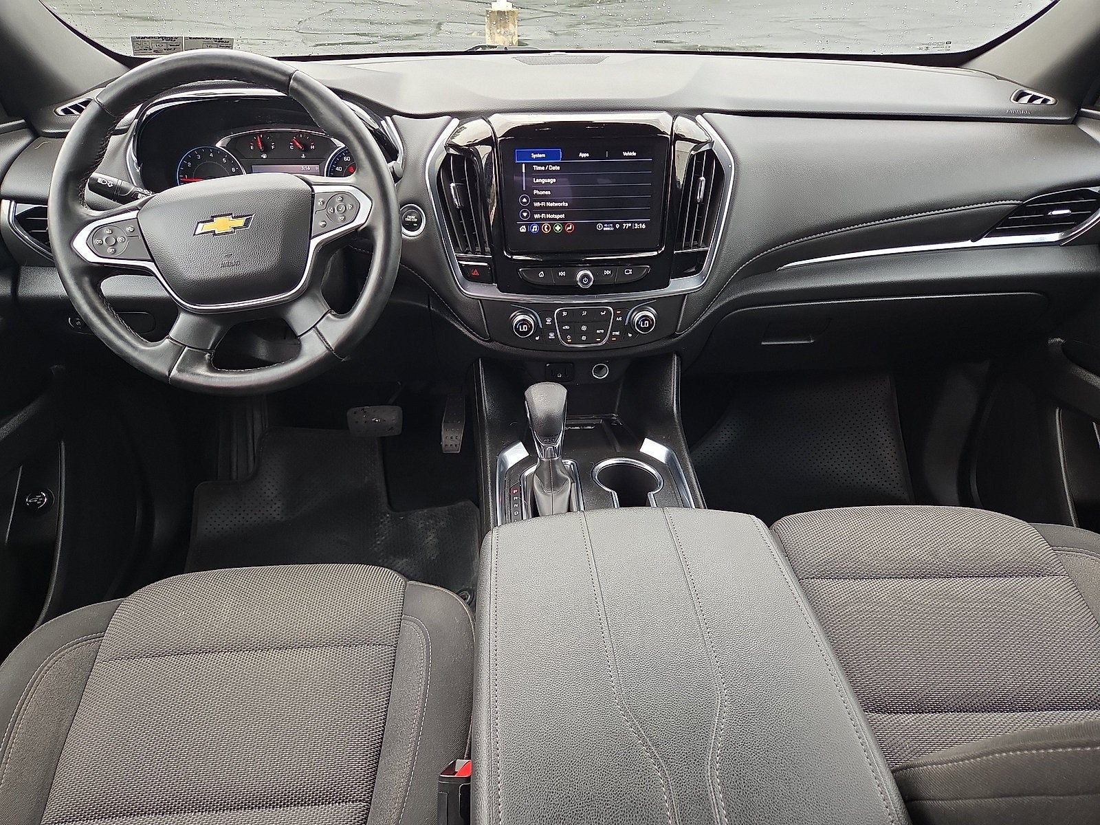2023 Chevrolet Traverse LT Cloth AWD