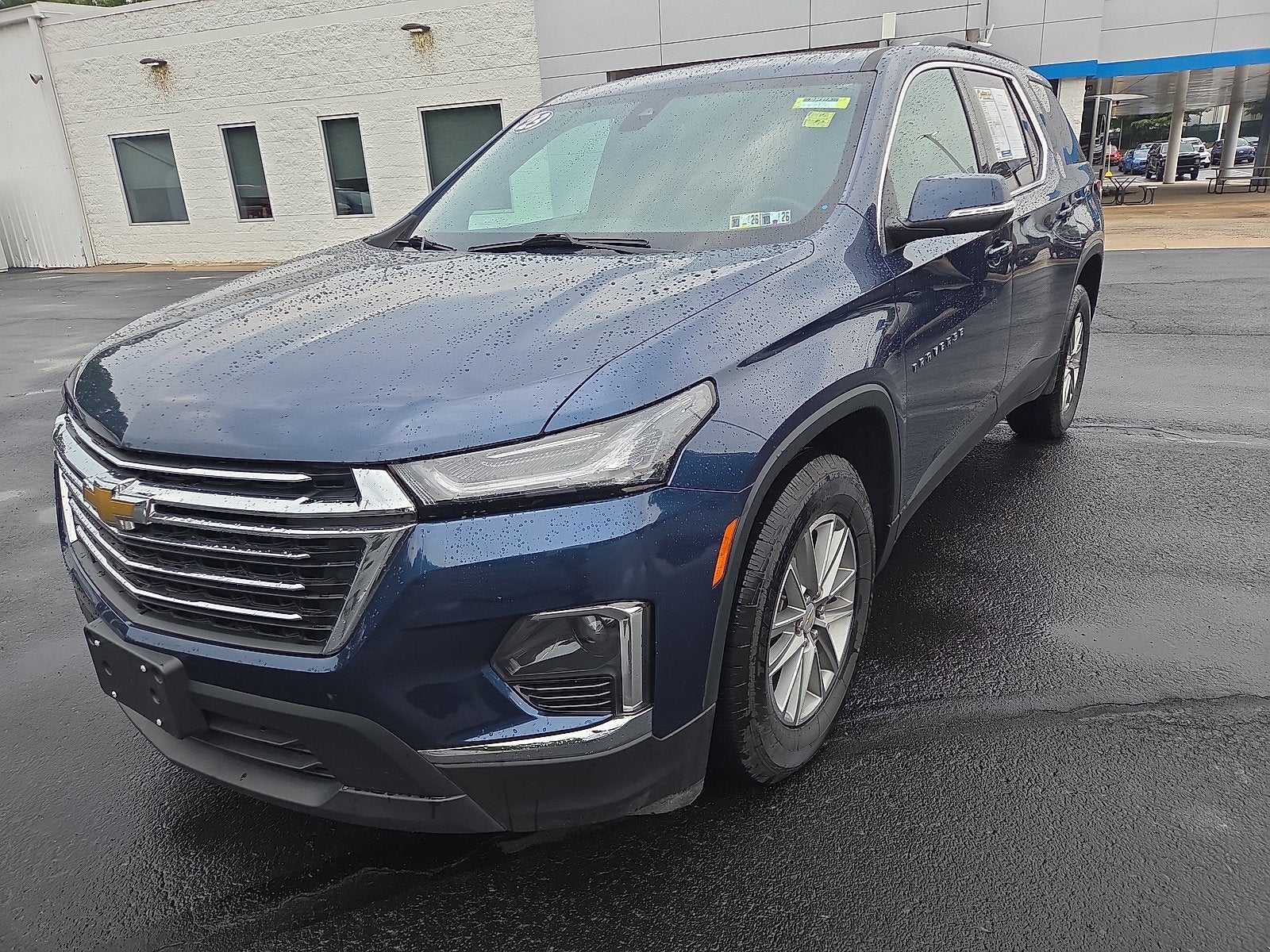 2023 Chevrolet Traverse LT Cloth AWD