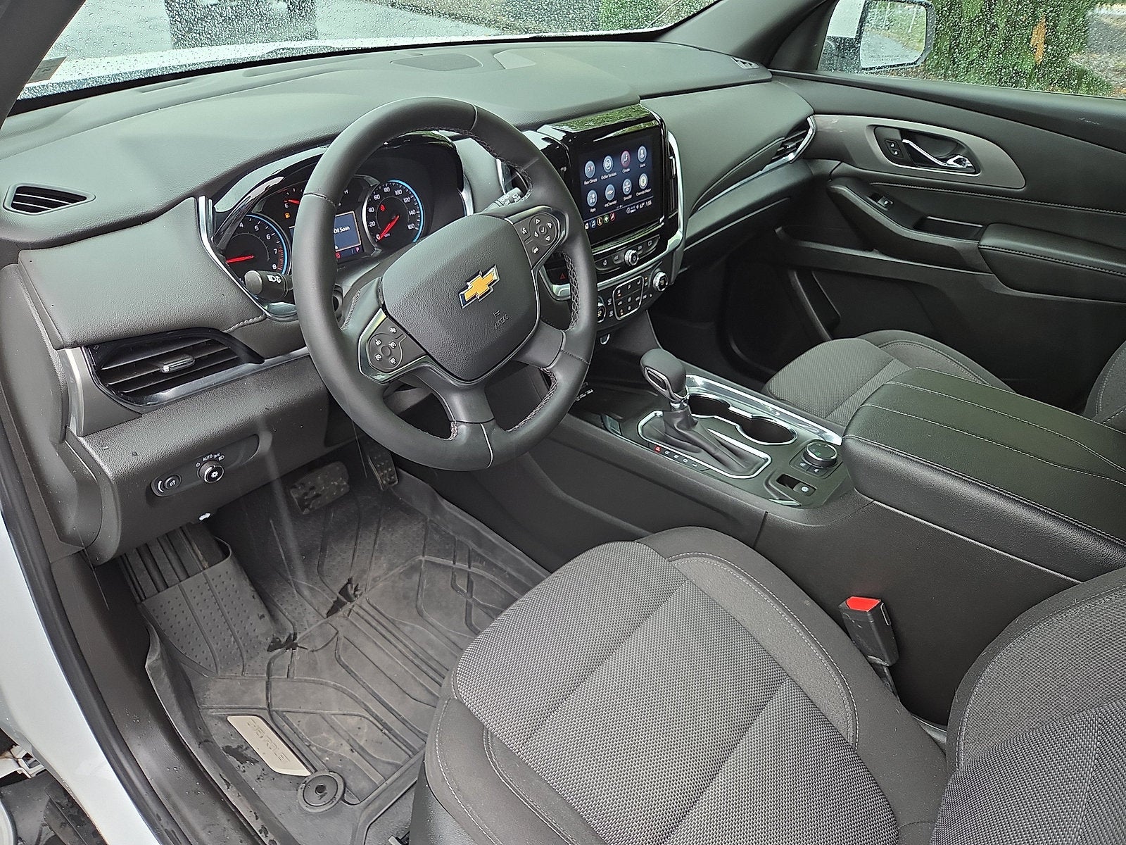 2023 Chevrolet Traverse LT Cloth AWD