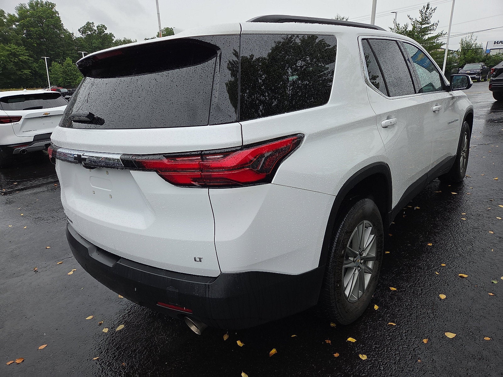 2023 Chevrolet Traverse LT Cloth AWD