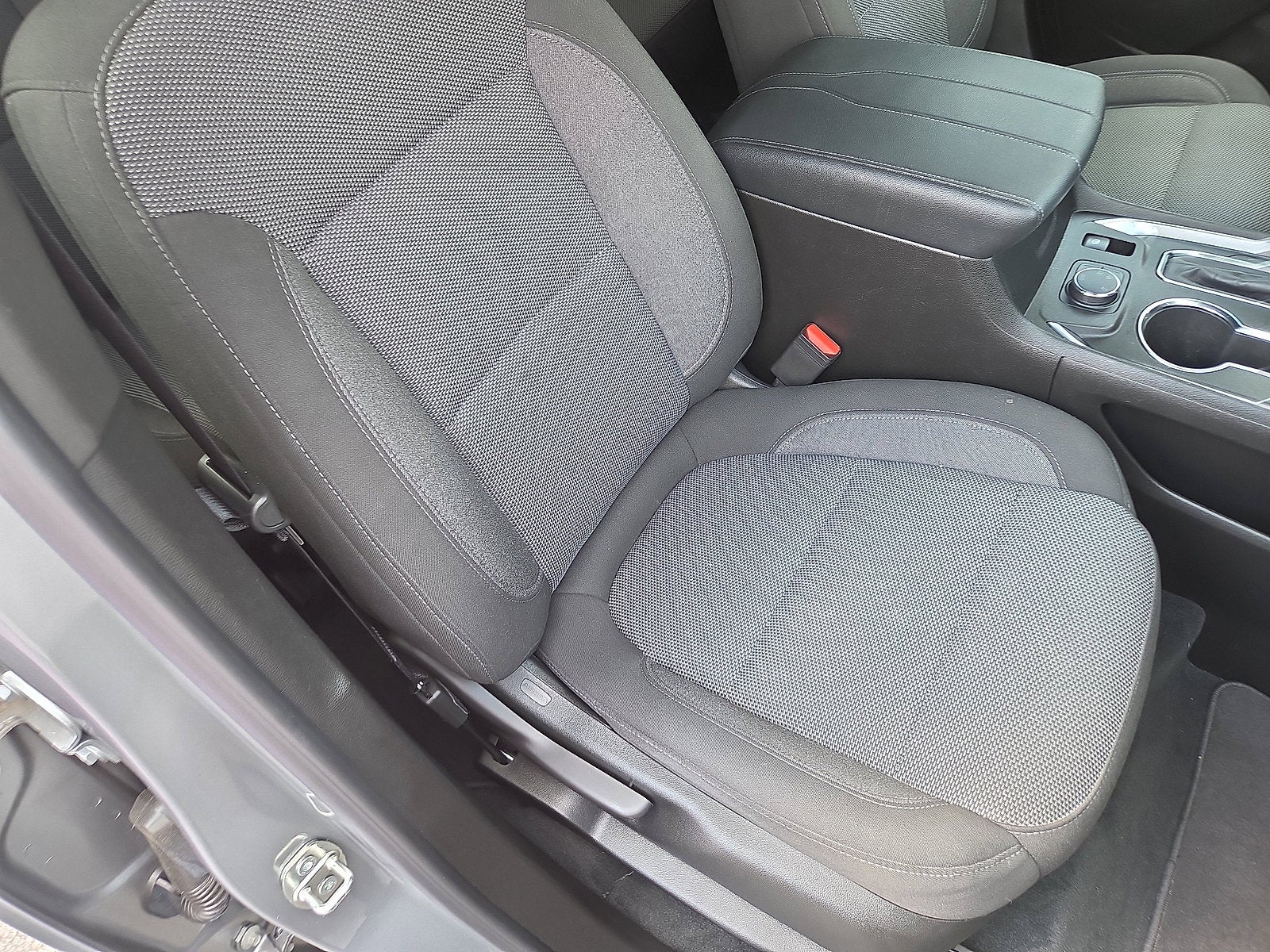 2023 Chevrolet Traverse LT Cloth AWD