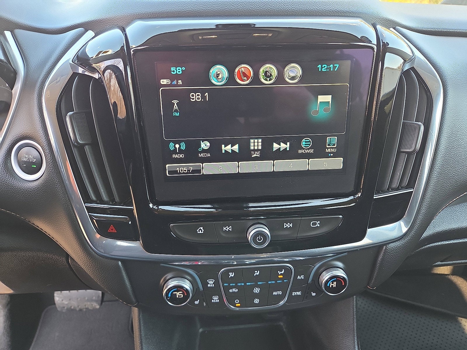 2018 Chevrolet Traverse LT Cloth 