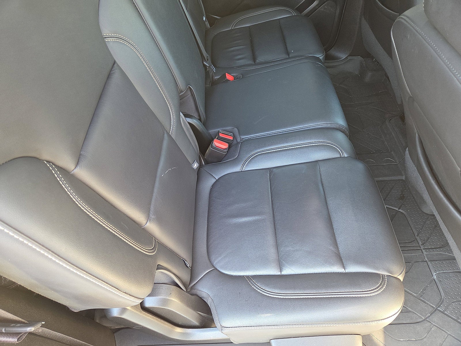 2023 Chevrolet Traverse LT Leather AWD