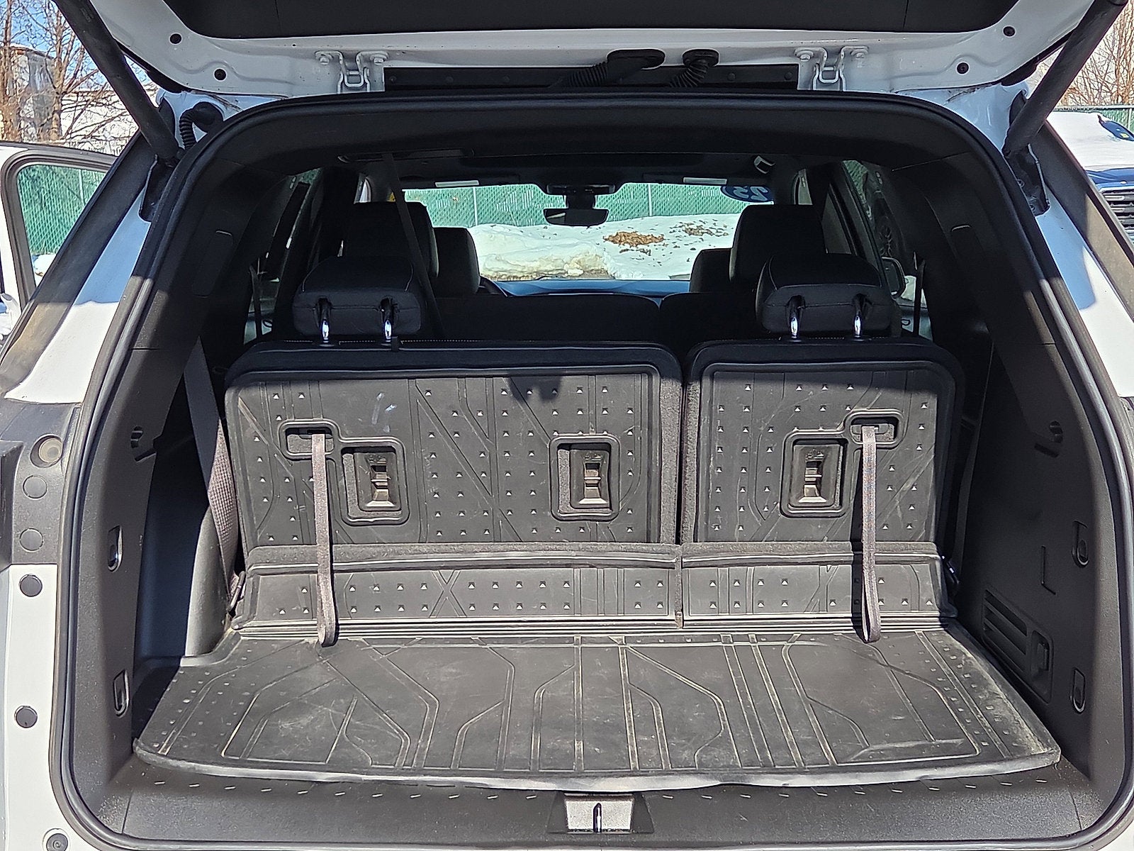 2023 Chevrolet Traverse LT Leather AWD