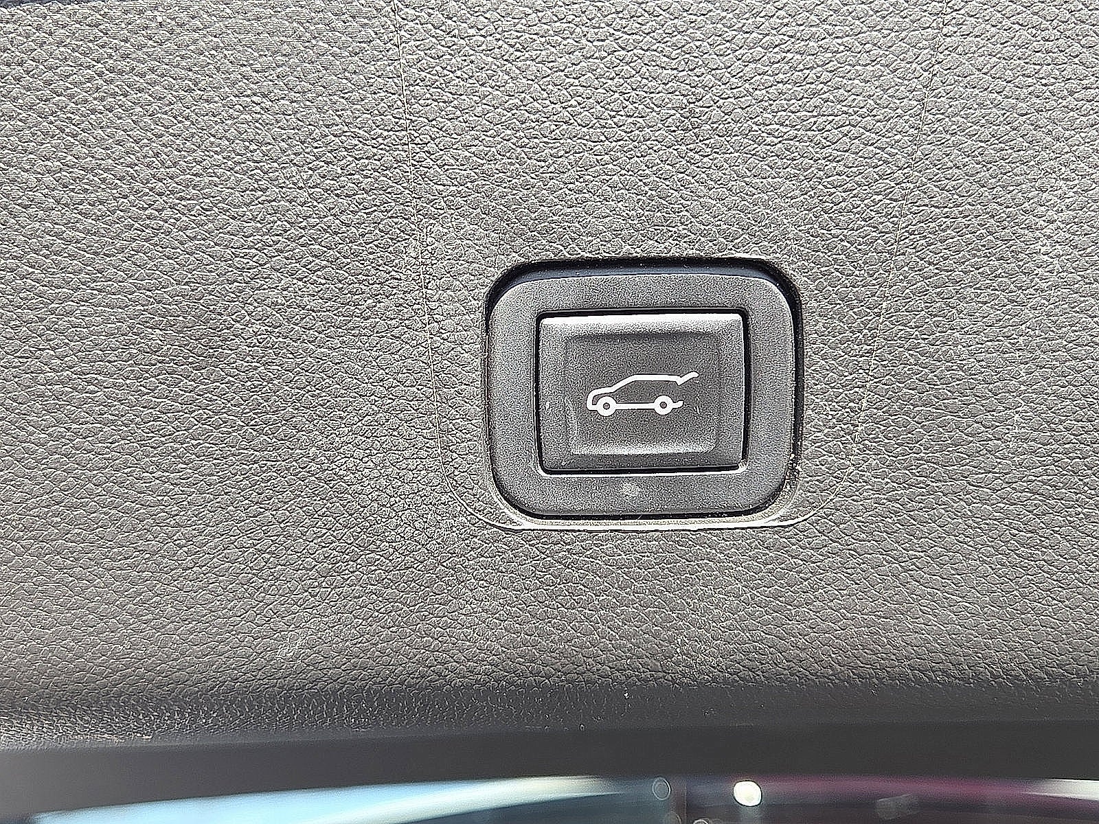 2023 Chevrolet Traverse LT Leather AWD