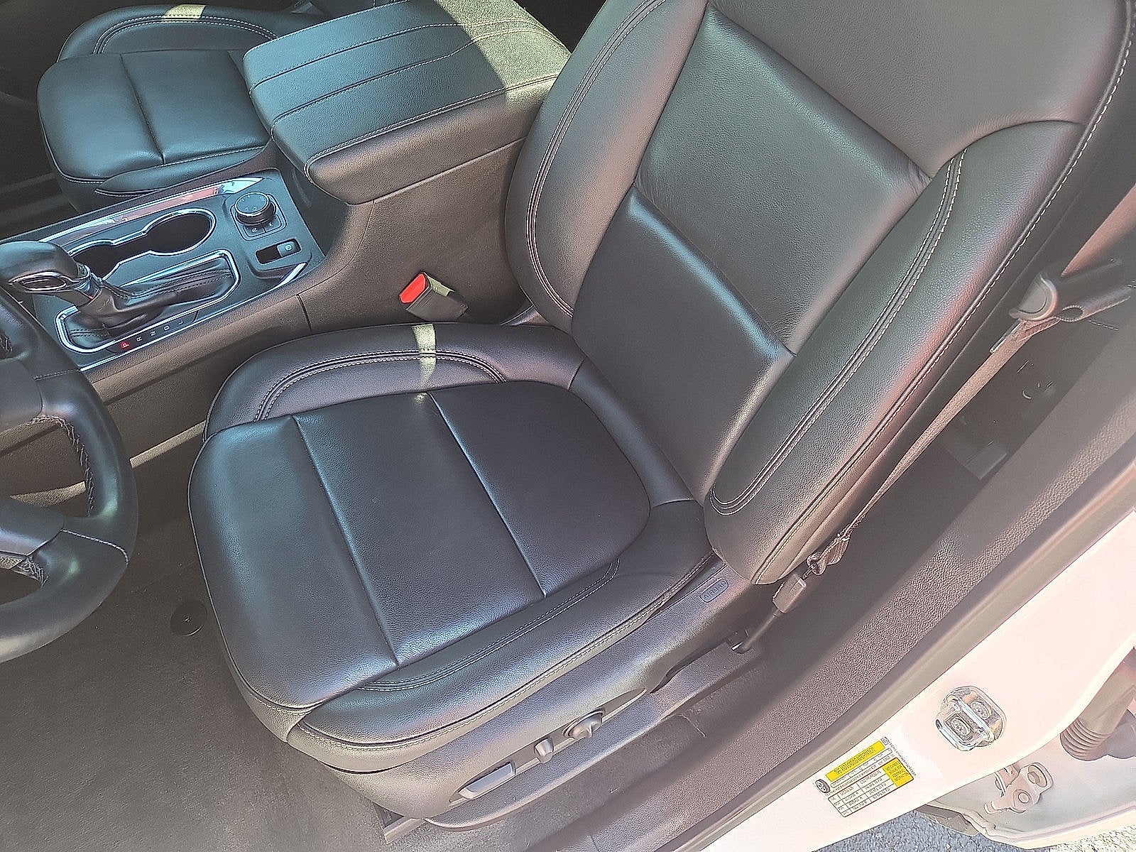 2023 Chevrolet Traverse LT Leather AWD
