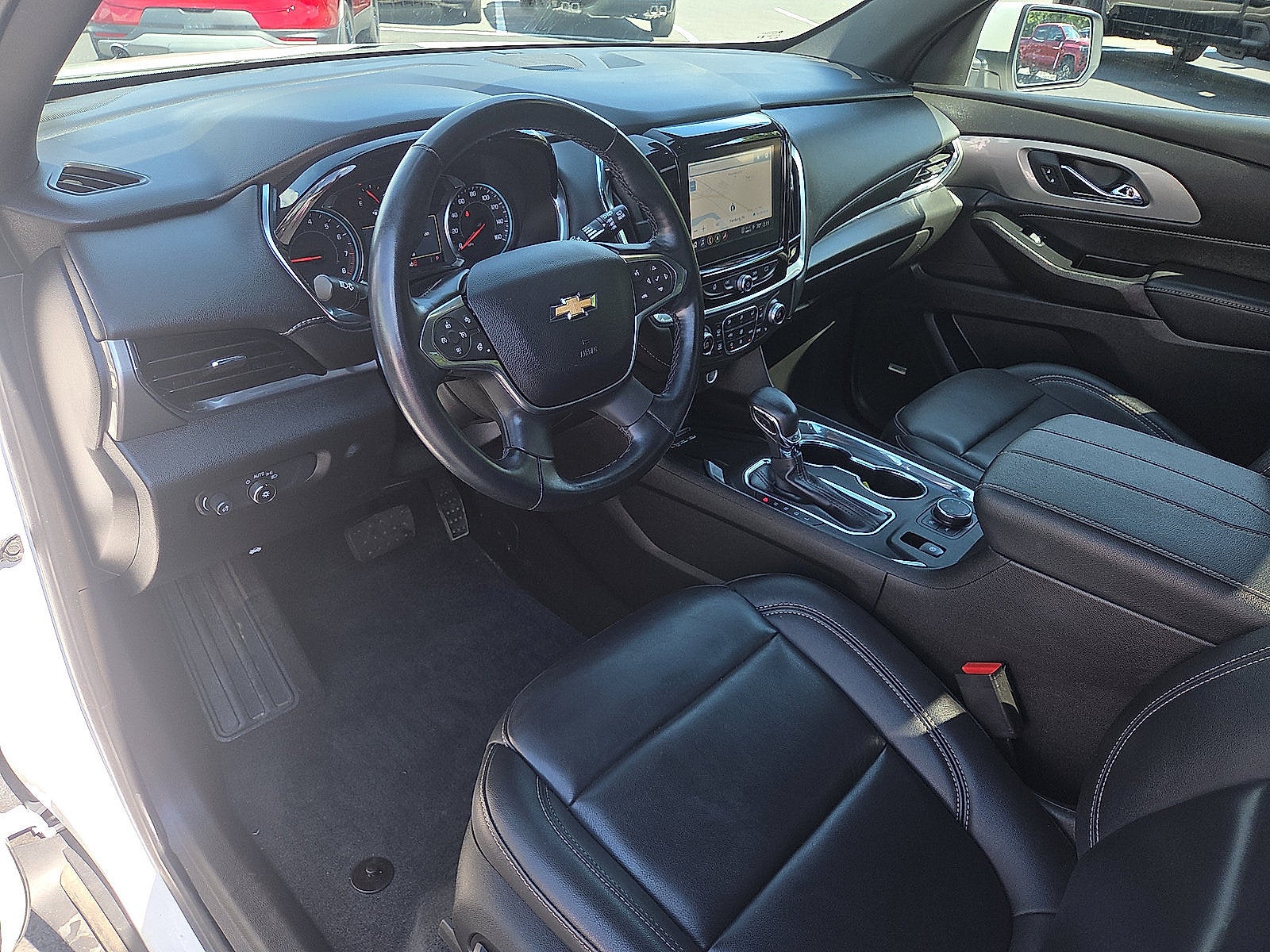 2023 Chevrolet Traverse LT Leather AWD