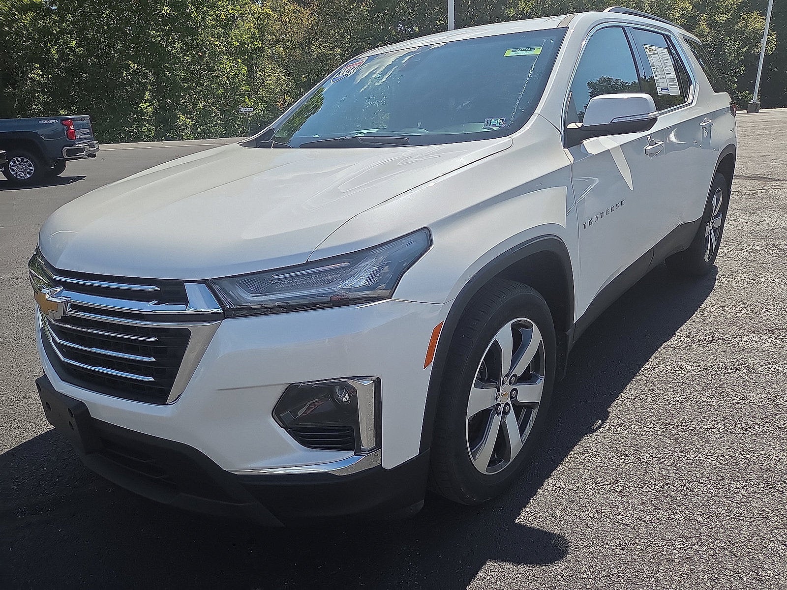 2023 Chevrolet Traverse LT Leather AWD