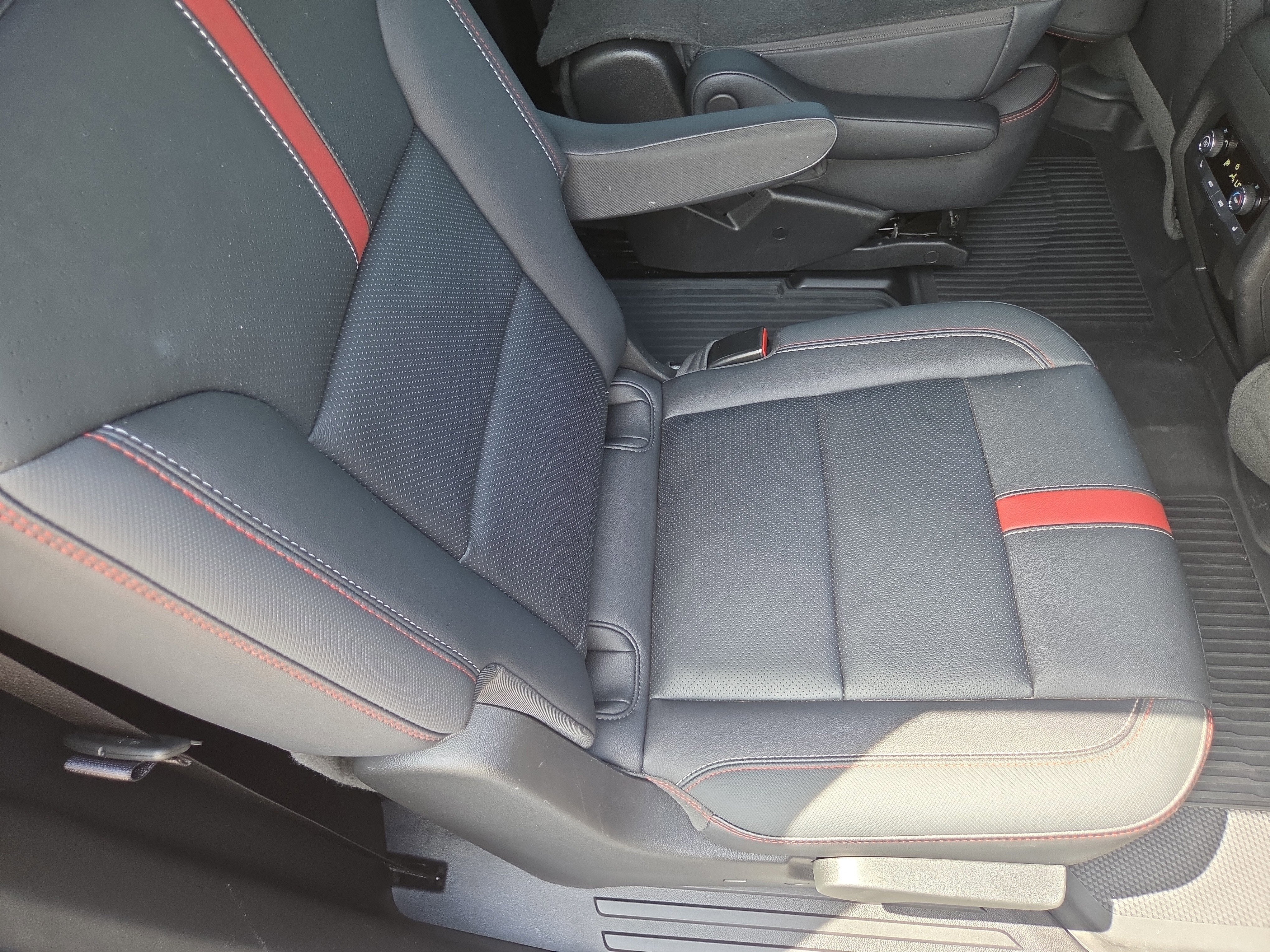 2025 Chevrolet Traverse RS AWD