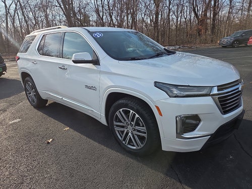 2023 Chevrolet Traverse High Country 