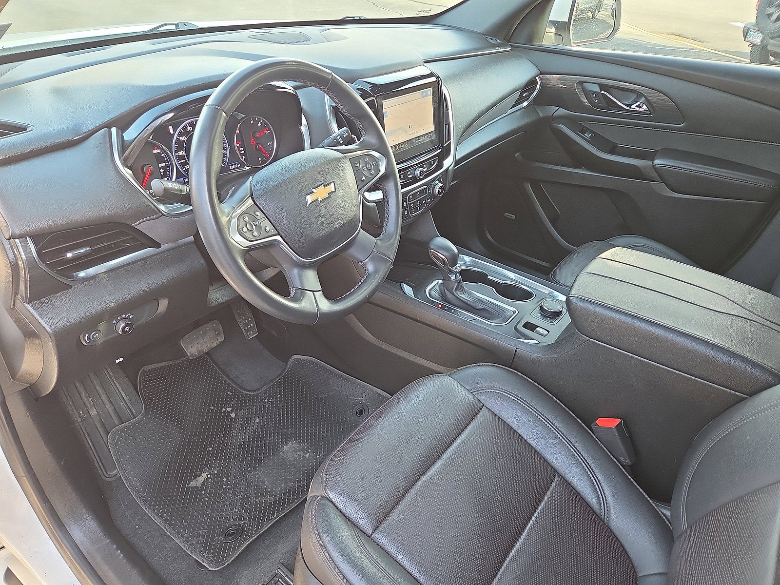 2023 Chevrolet Traverse High Country 