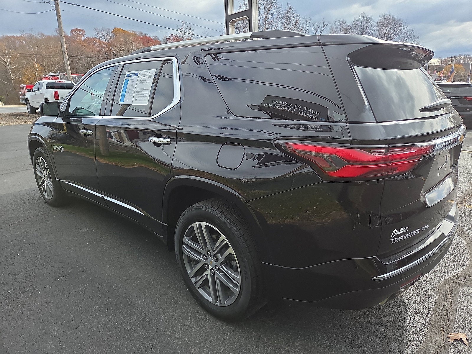 2023 Chevrolet Traverse High Country 