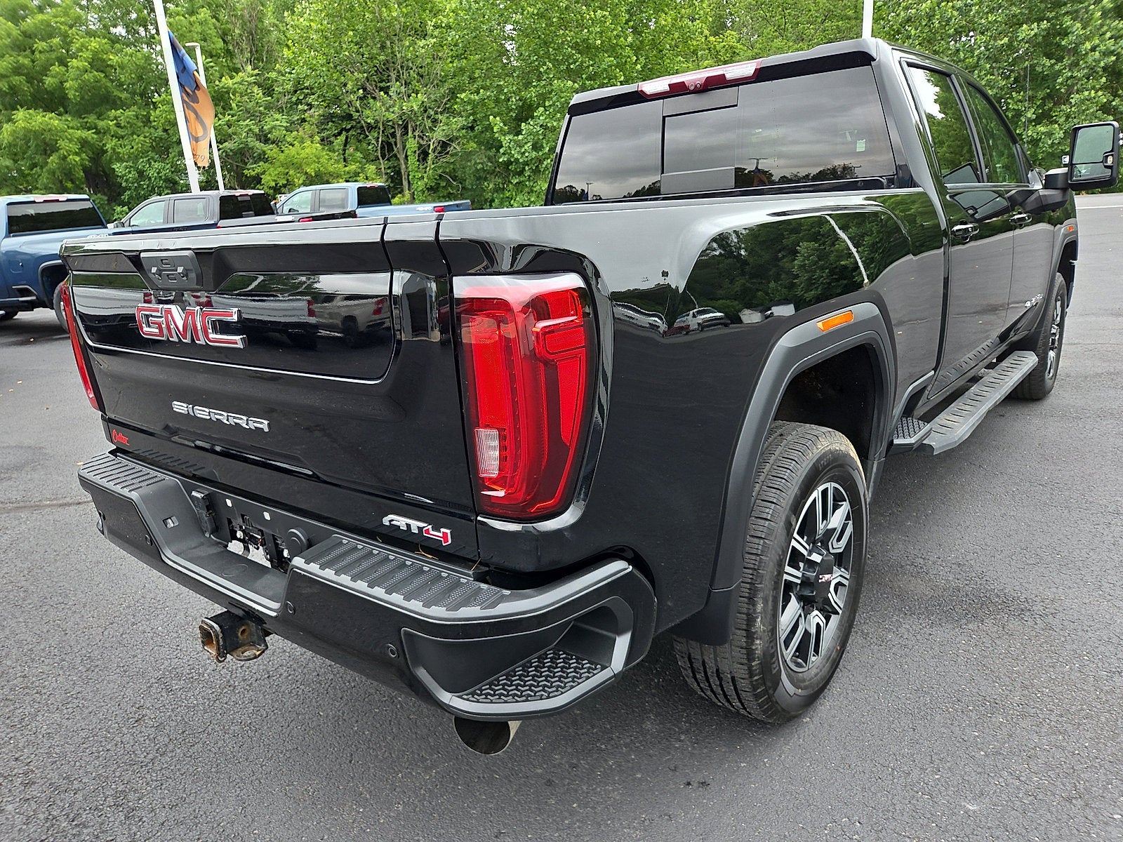 2022 GMC Sierra 2500 HD AT4 4WD
