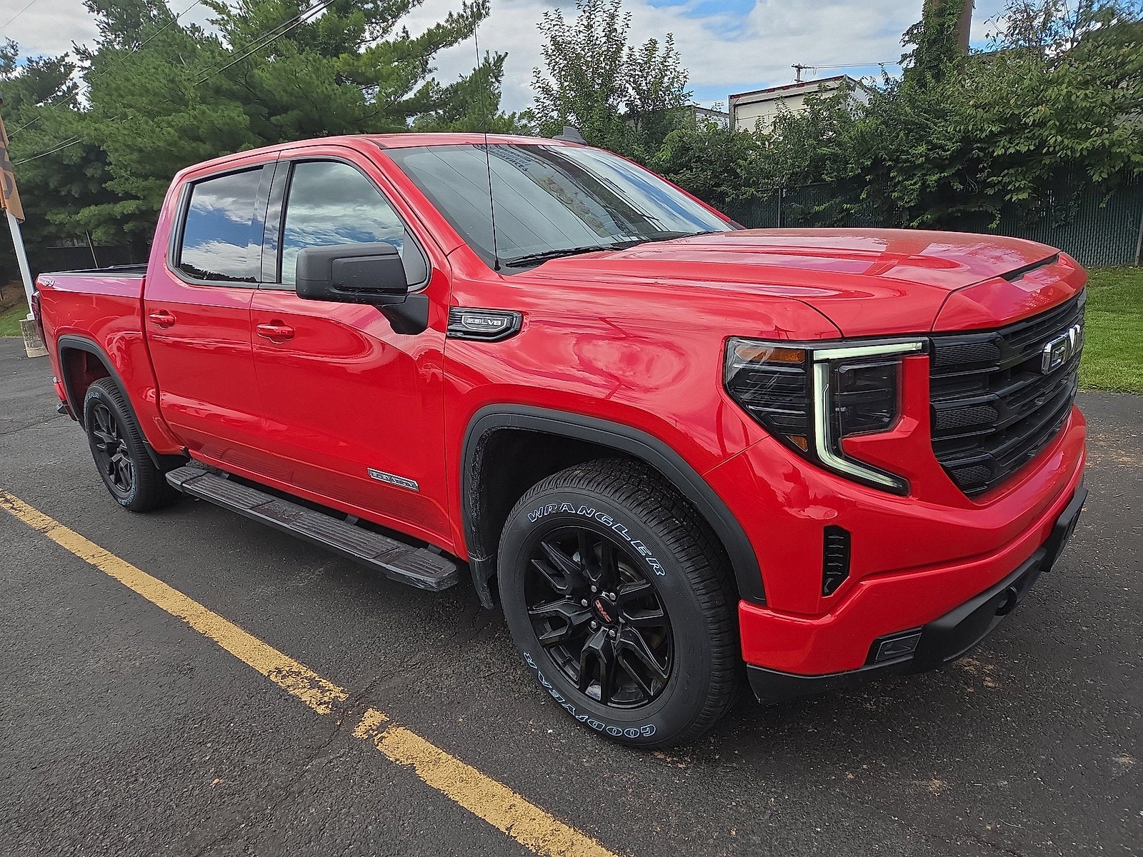 2023 GMC Sierra 1500 Elevation 4WD