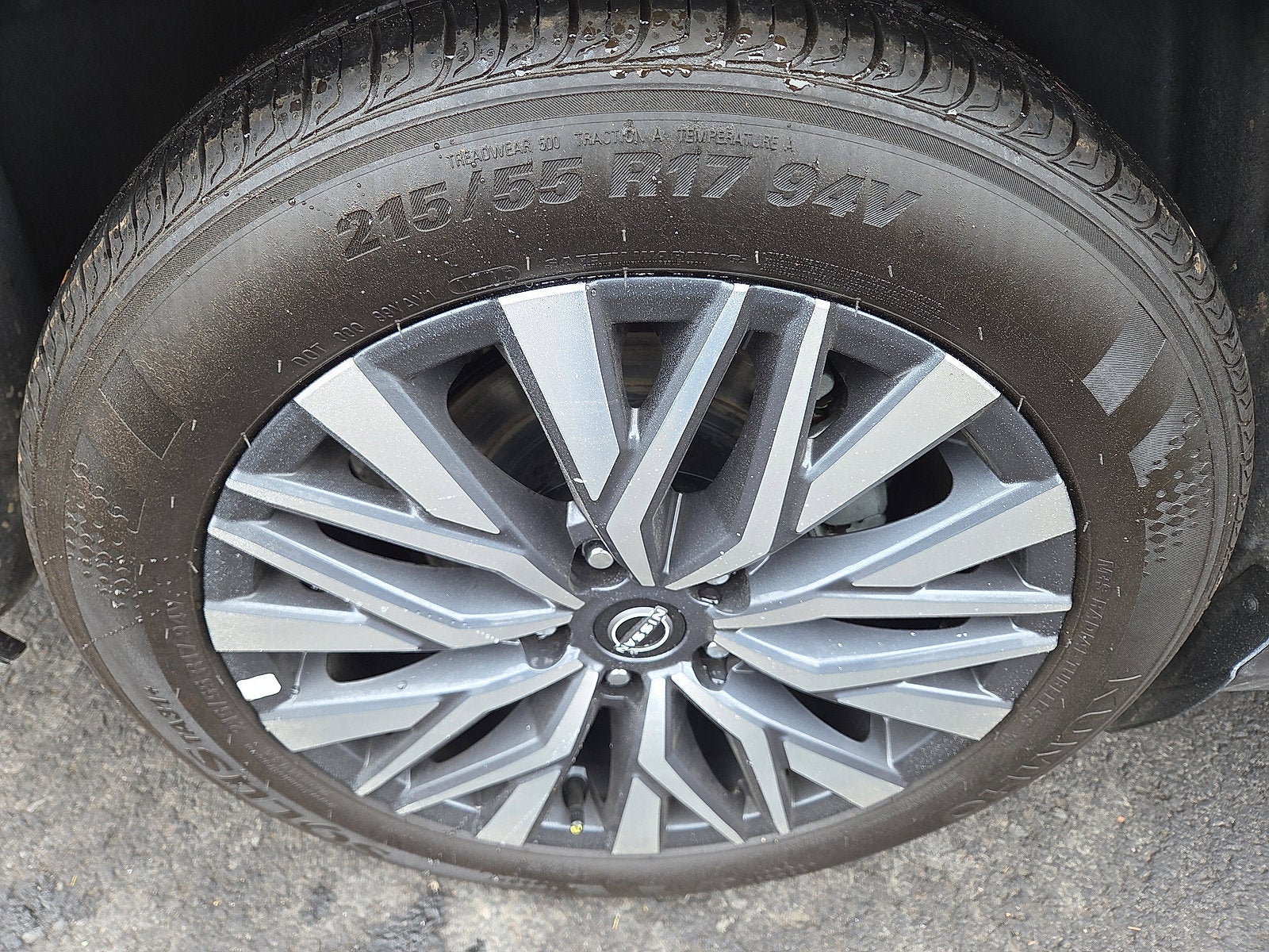 2025 Nissan Altima SV FWD