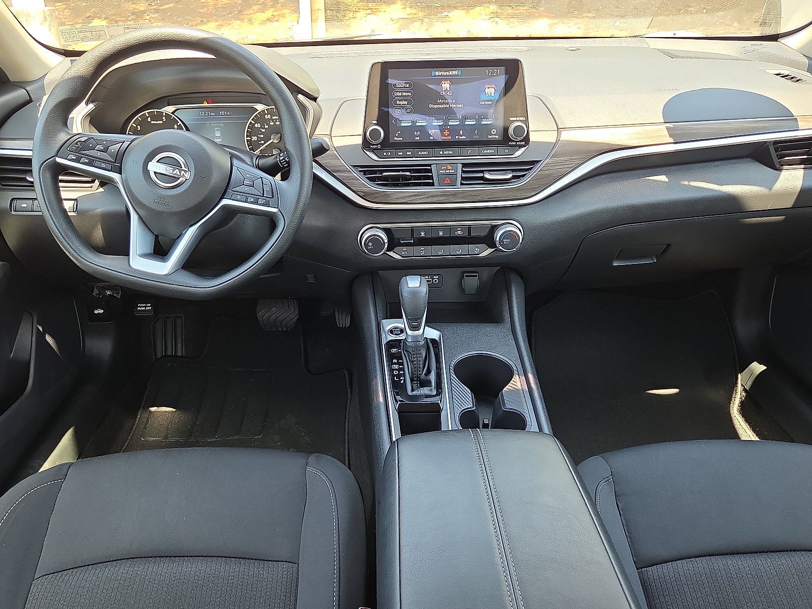 2025 Nissan Altima SV FWD