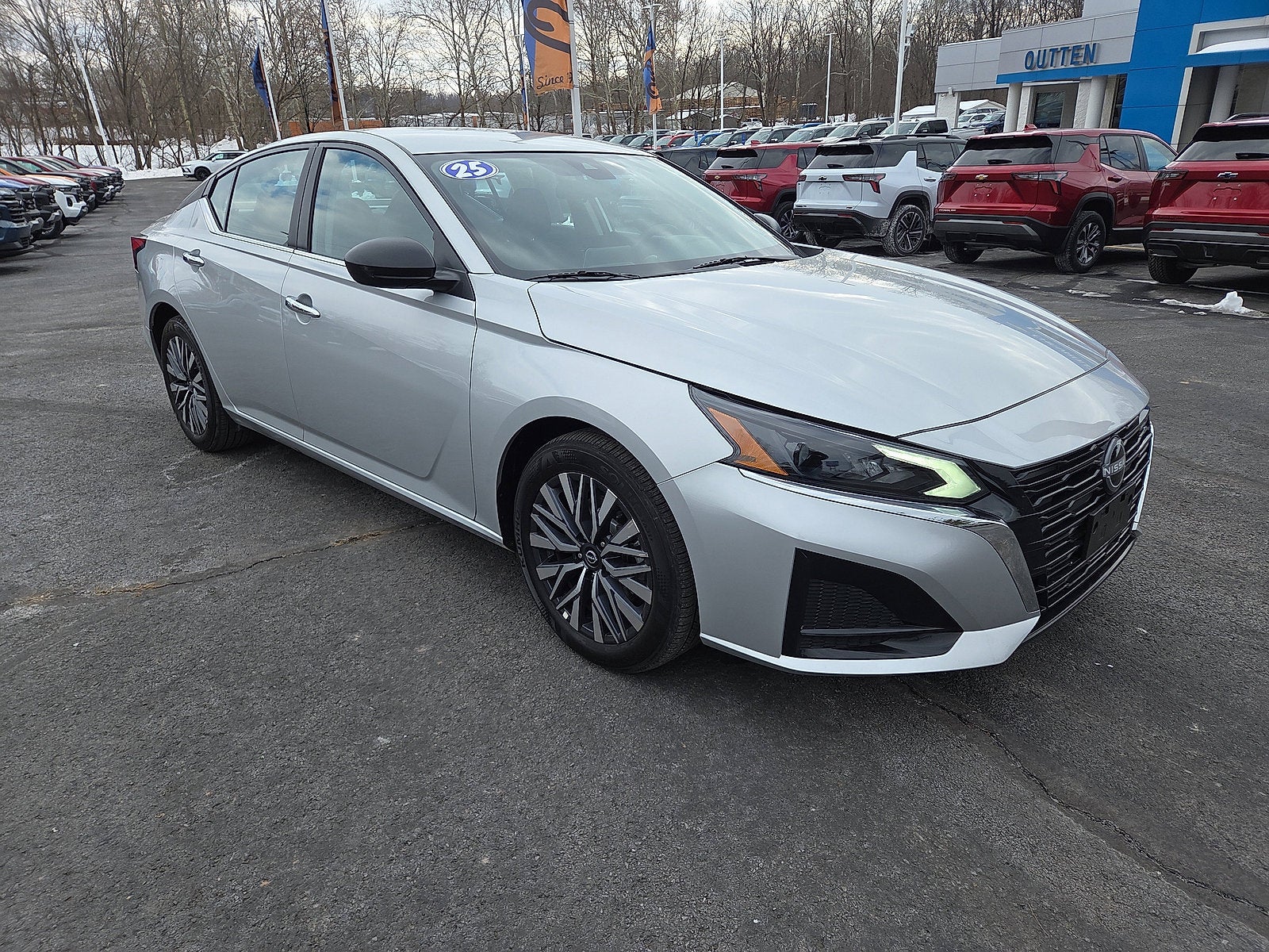 2025 Nissan Altima SV FWD