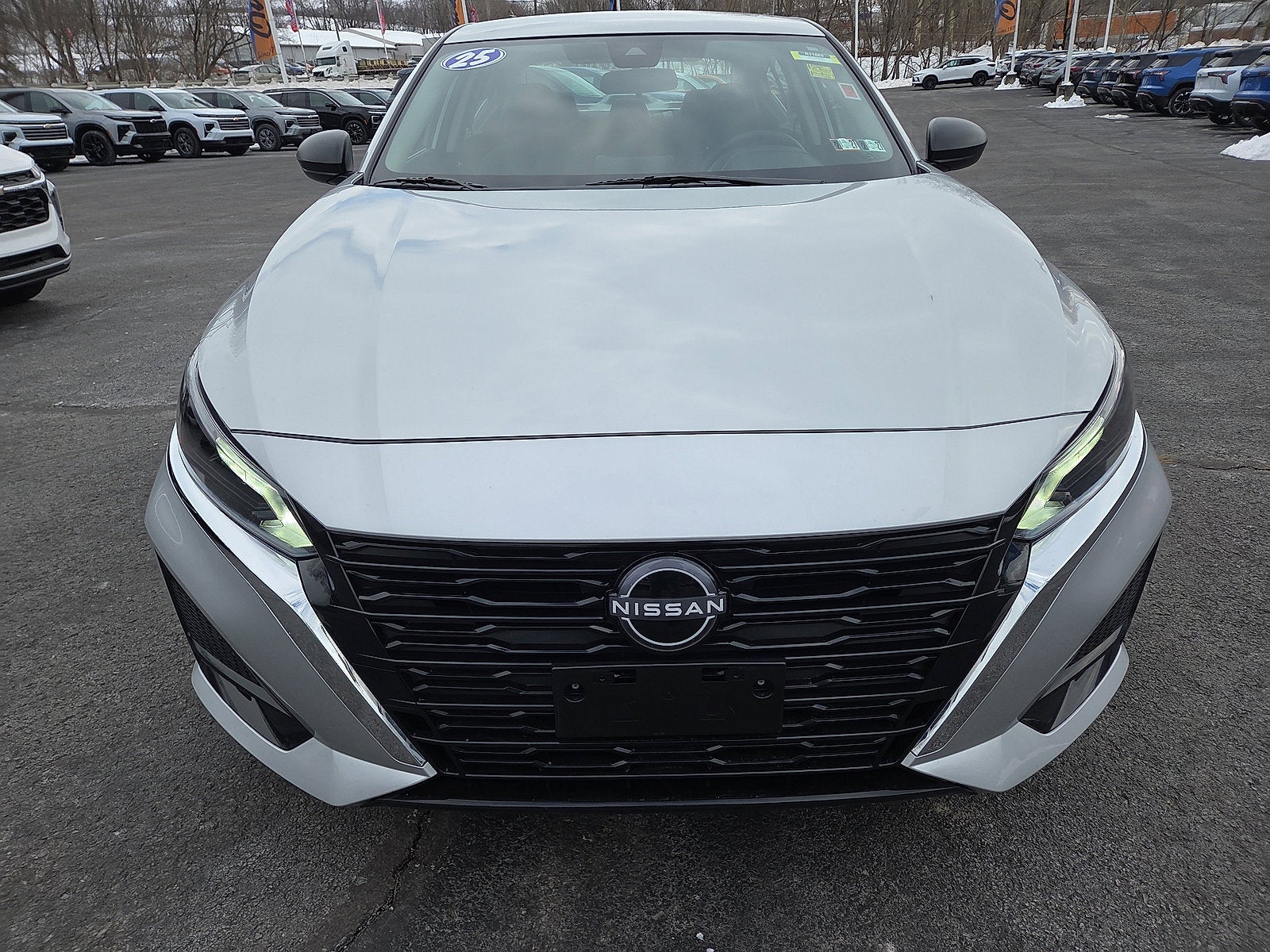 2025 Nissan Altima SV FWD