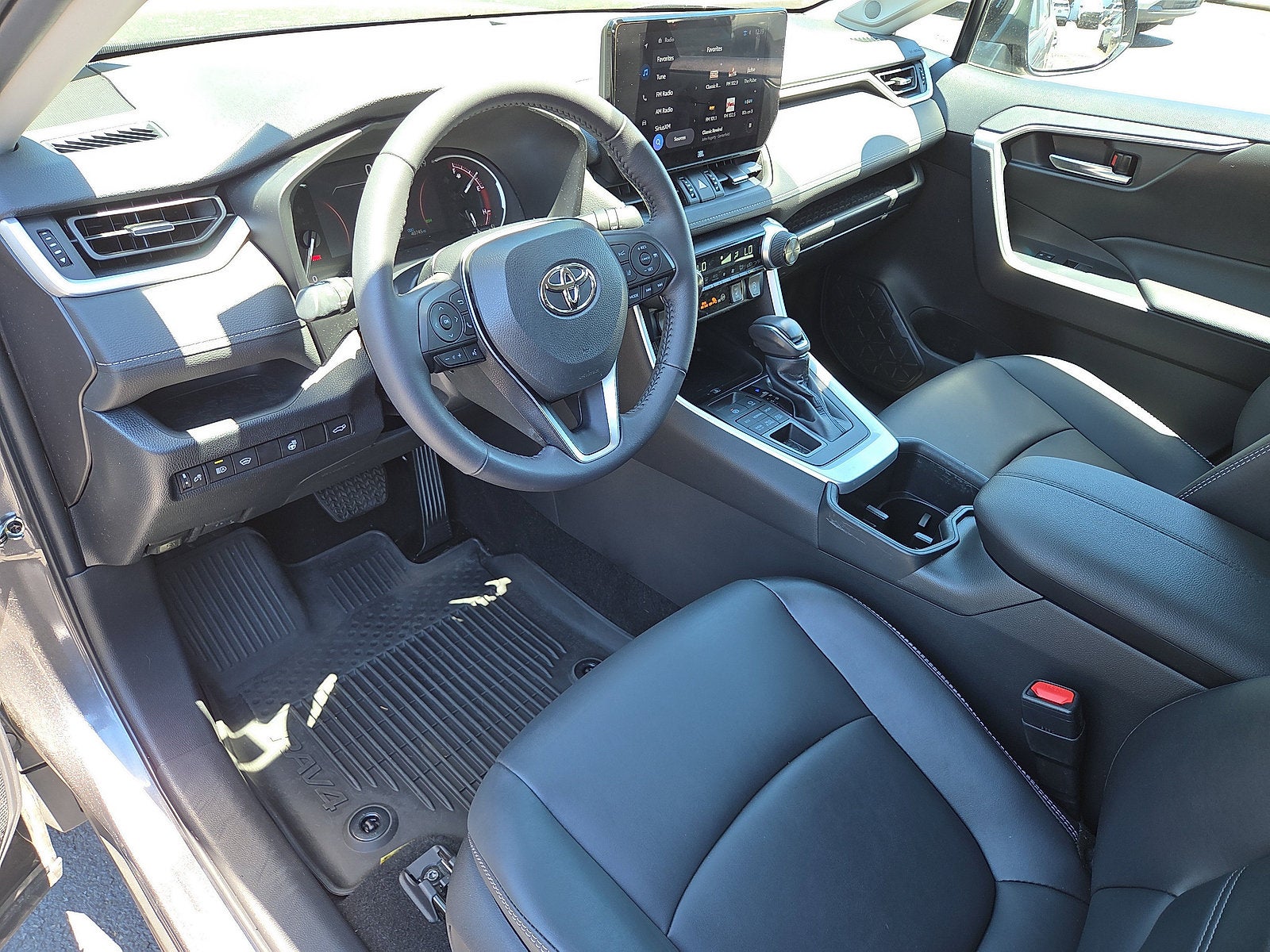 2023 Toyota RAV4 XLE Premium AWD
