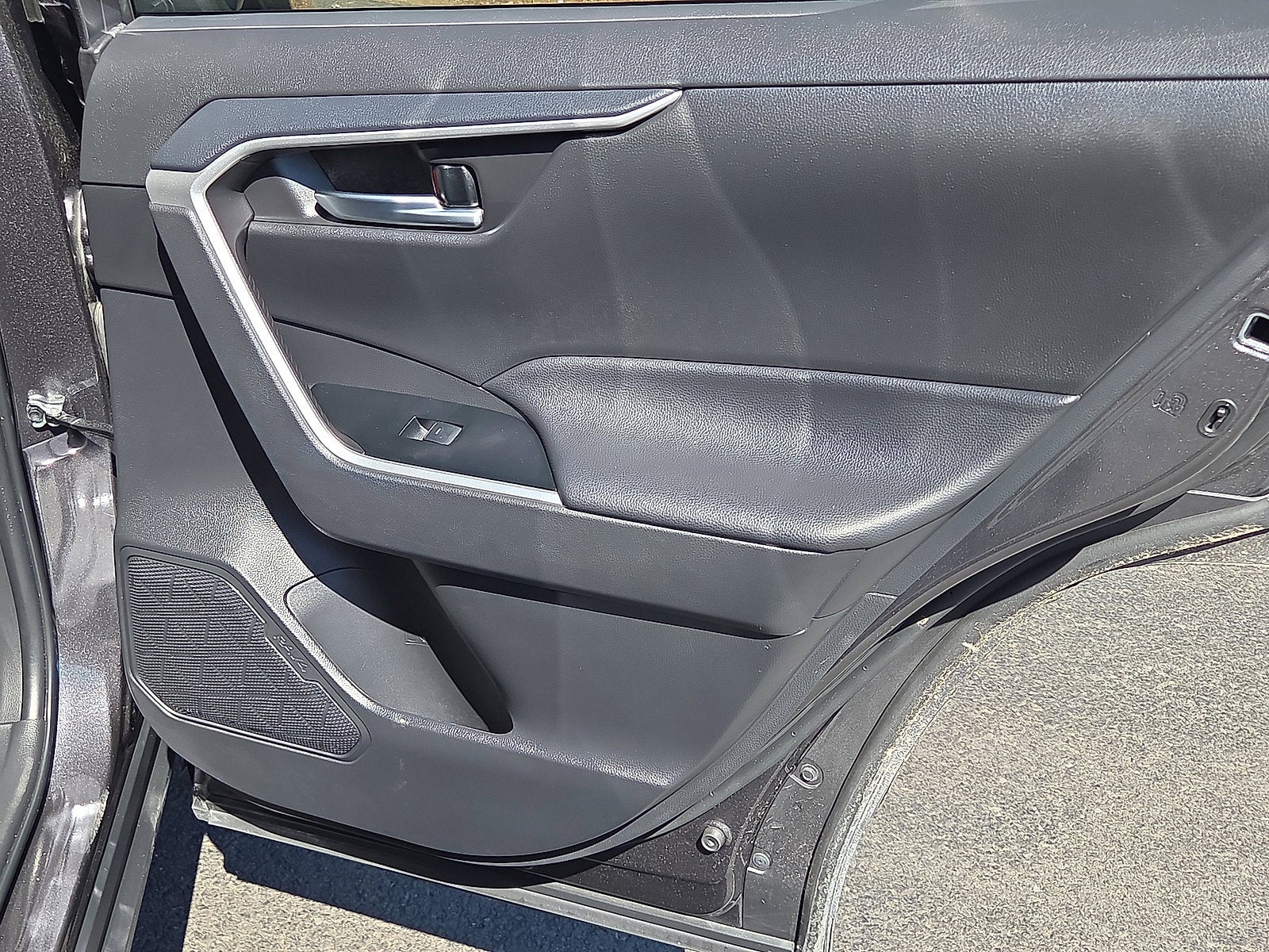 2025 Toyota RAV4 XLE AWD