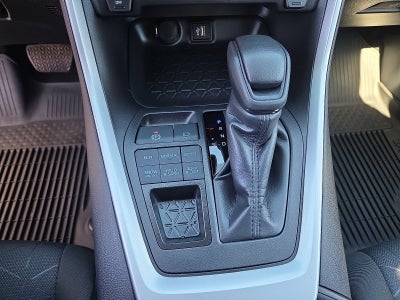 2025 Toyota RAV4 XLE AWD