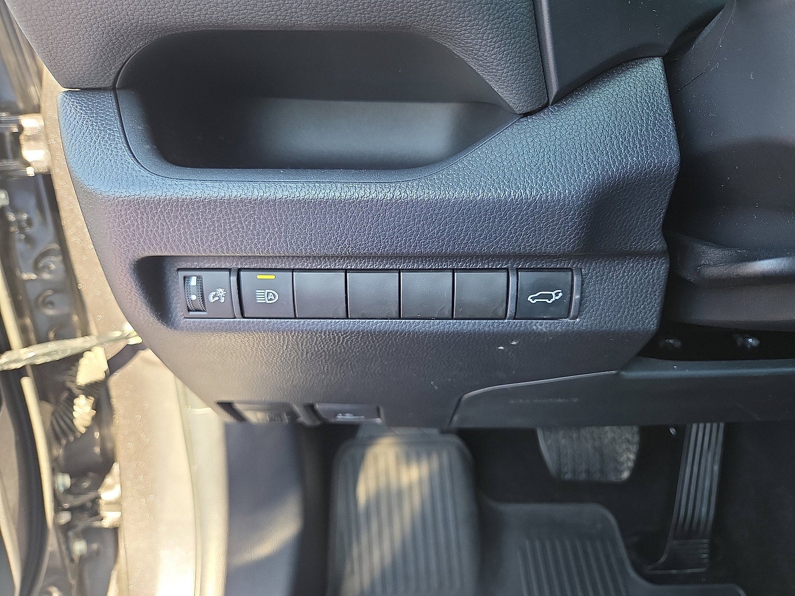 2025 Toyota RAV4 XLE AWD