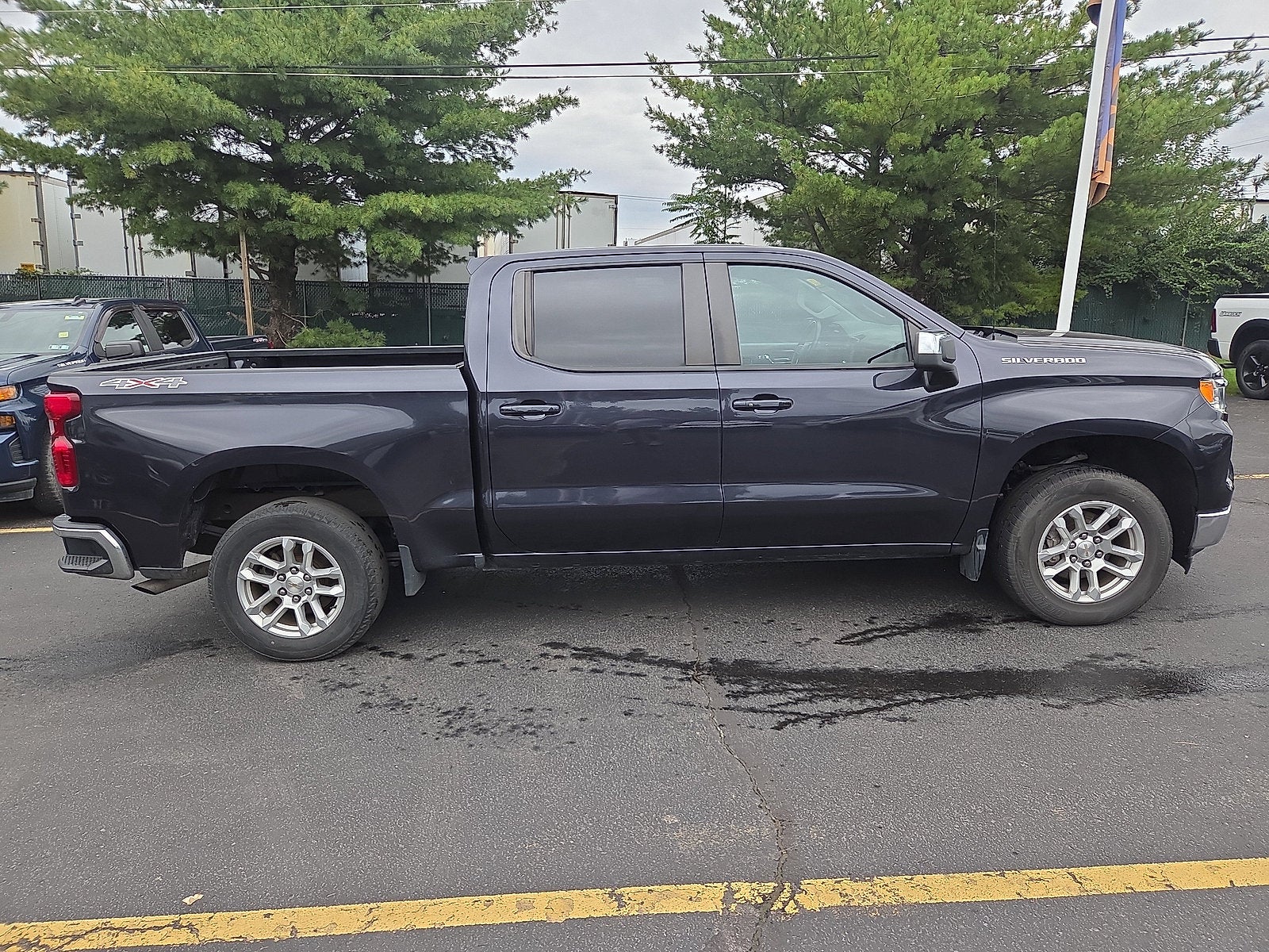 2024 Chevrolet Silverado 1500 LT (2FL) 4WD