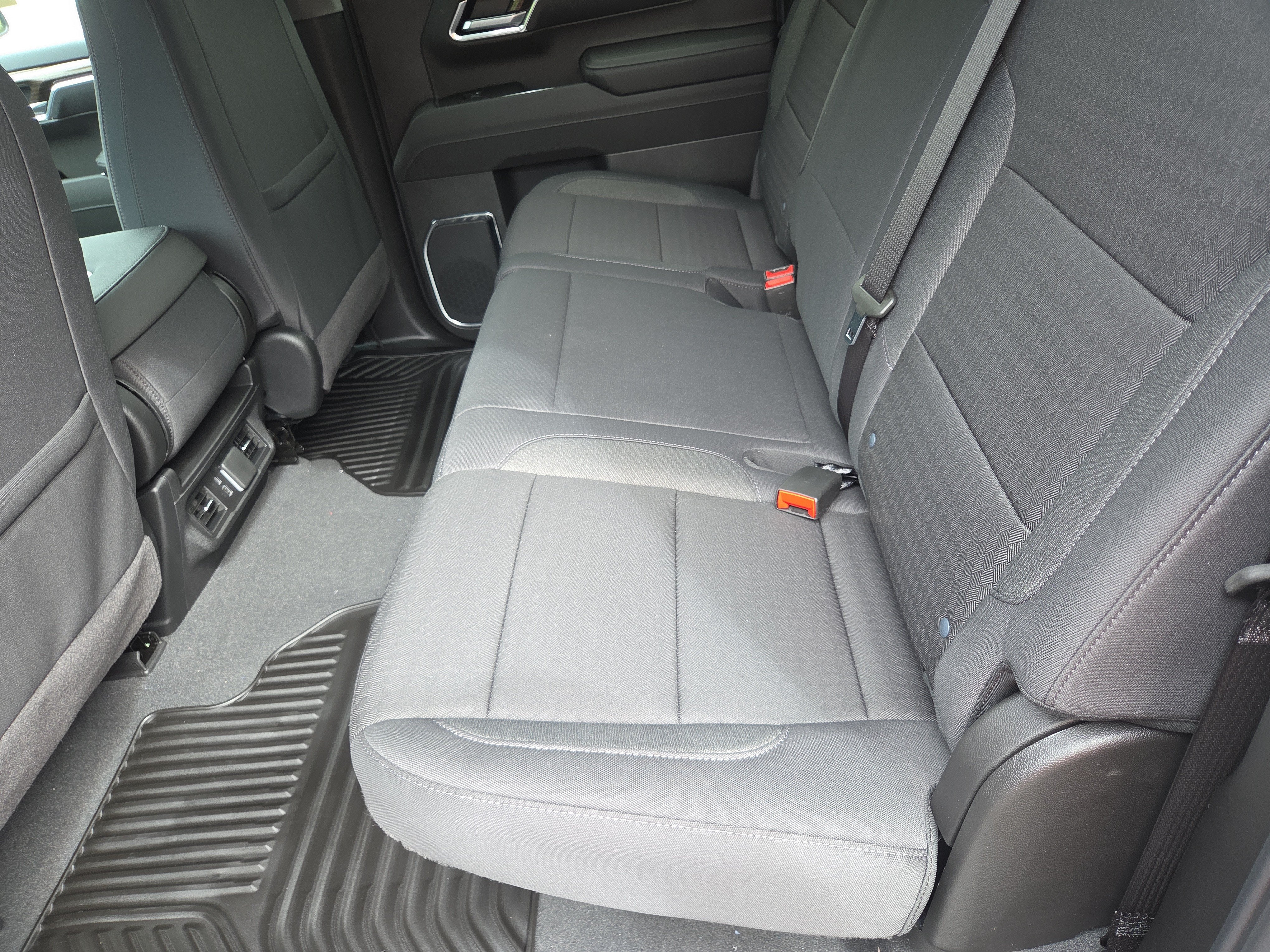 2026 Chevrolet Silverado 1500 LT (2FL) 4WD