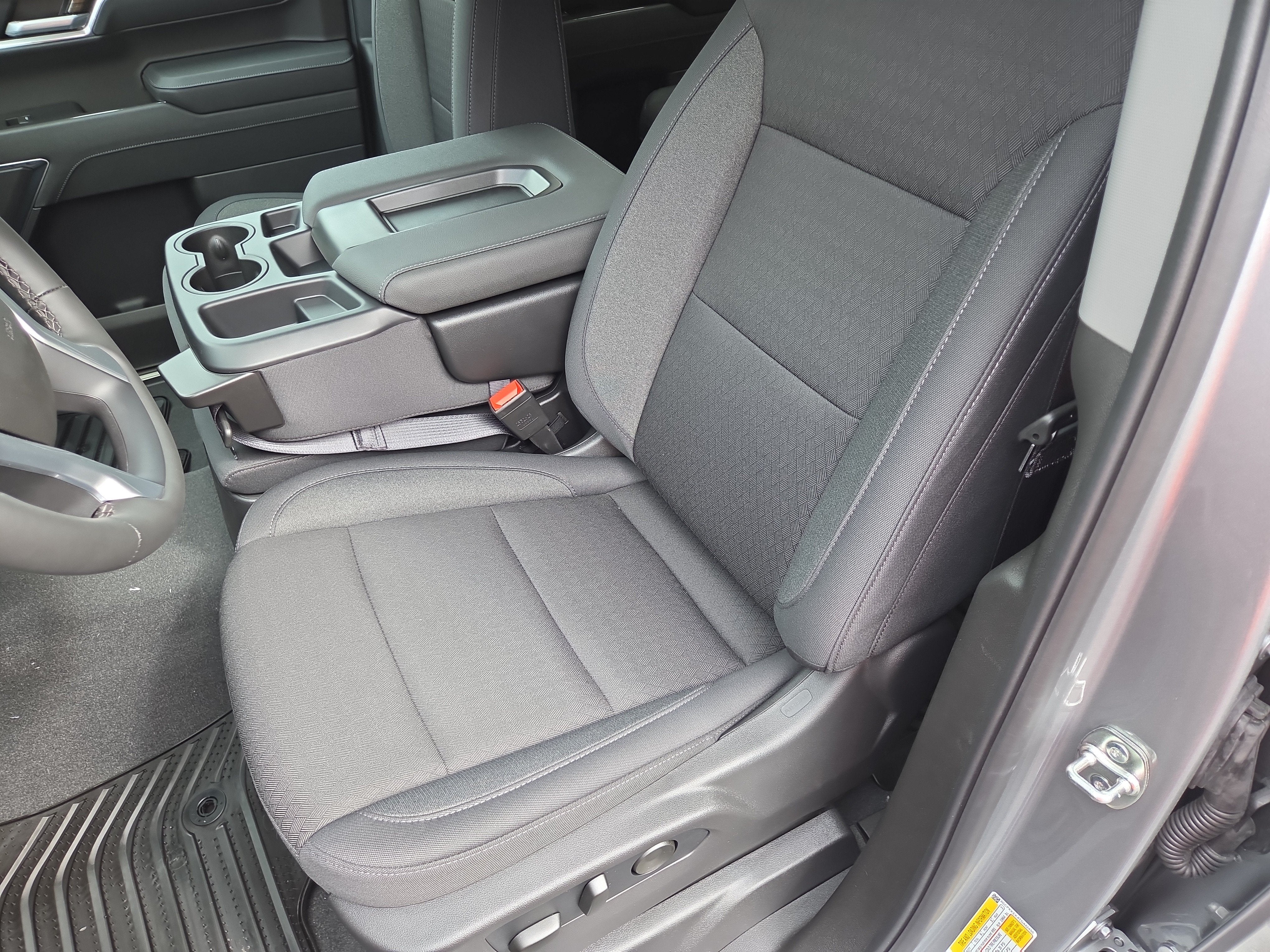 2026 Chevrolet Silverado 1500 LT (2FL) 4WD