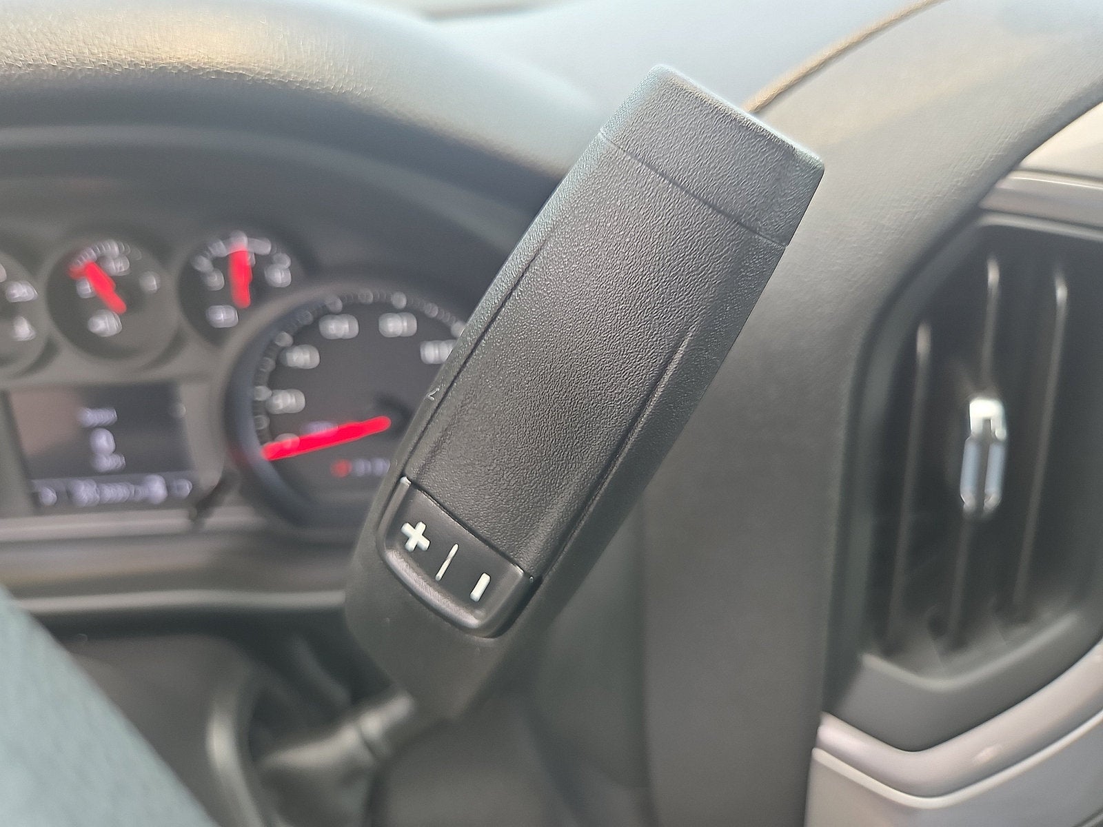2024 Chevrolet Silverado 1500 Custom Trail Boss 4WD