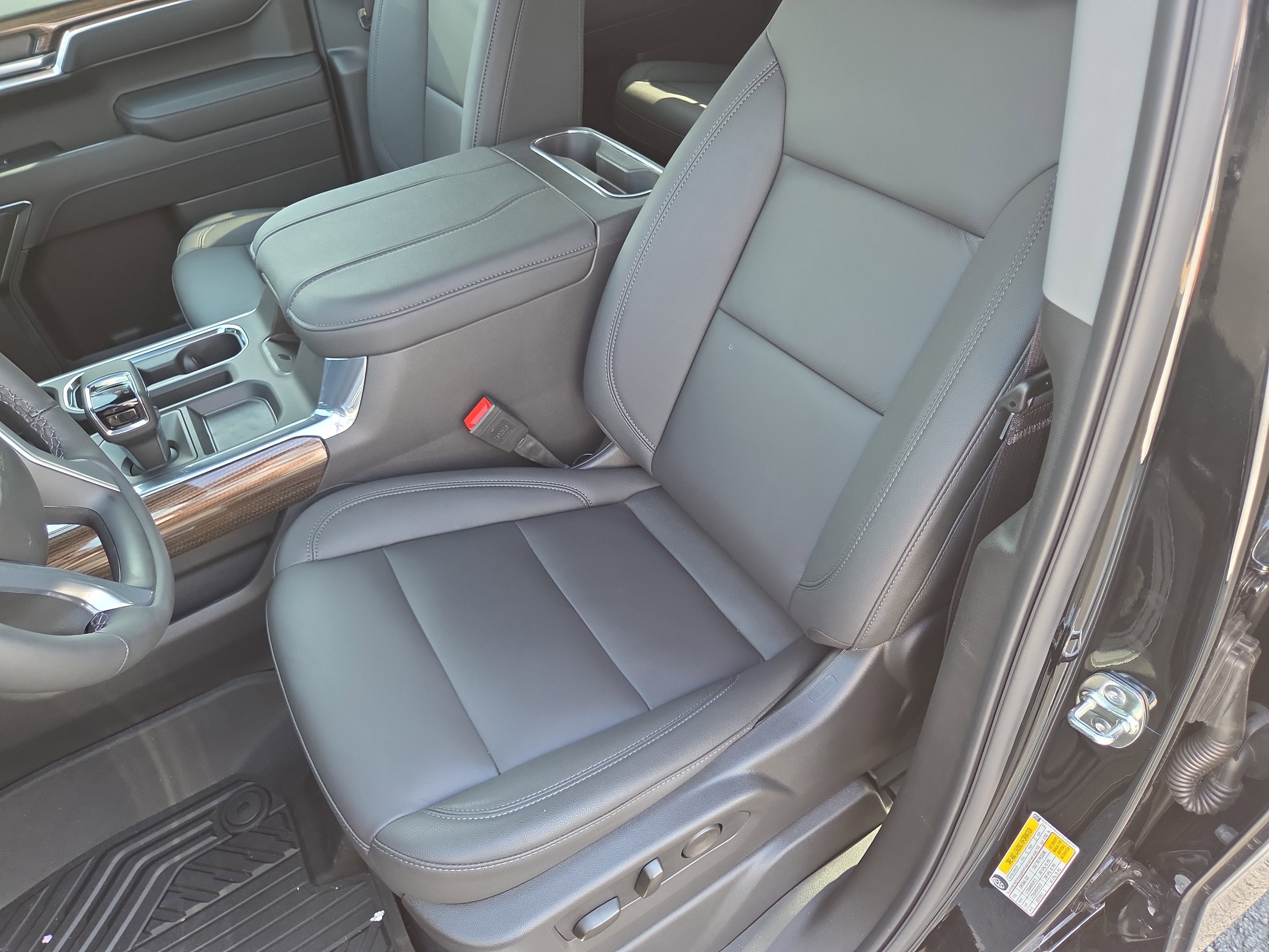 2026 Chevrolet Silverado 1500 LT Trail Boss 4WD