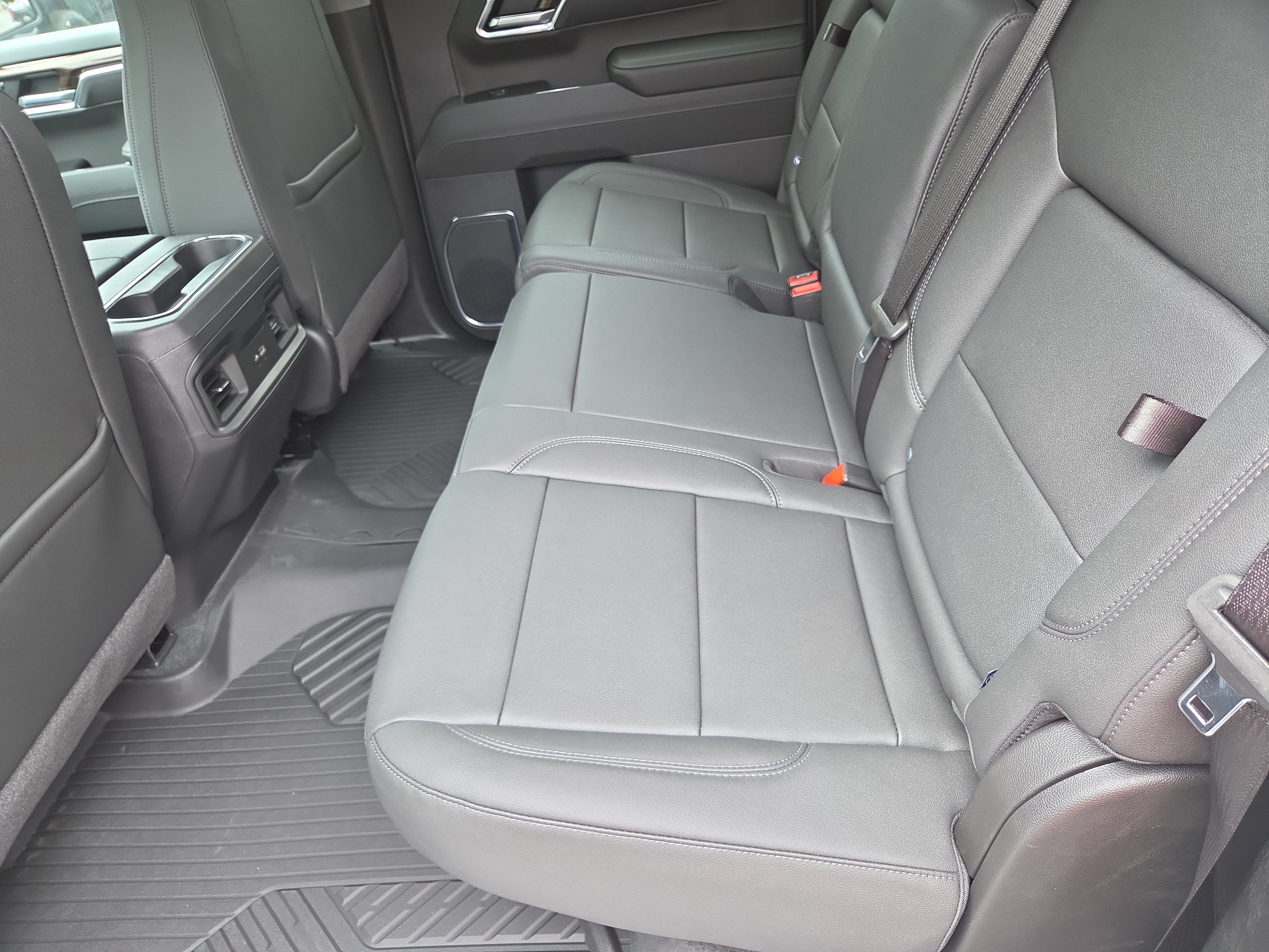 2026 Chevrolet Silverado 1500 LT Trail Boss 4WD