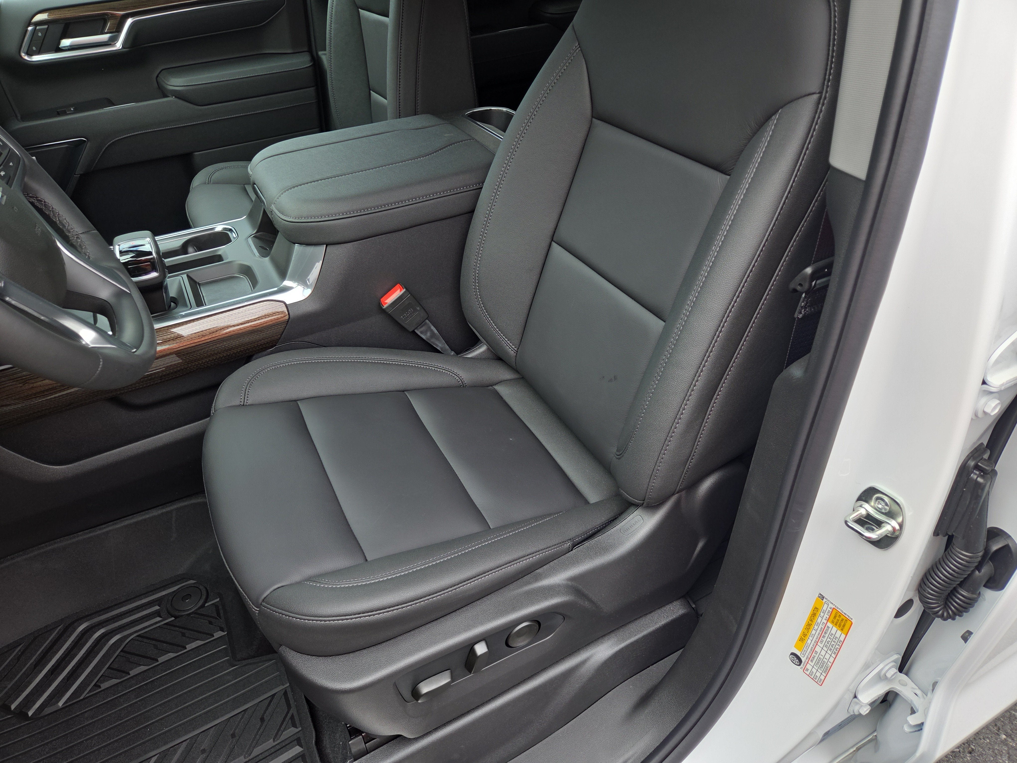 2026 Chevrolet Silverado 1500 LT Trail Boss 4WD