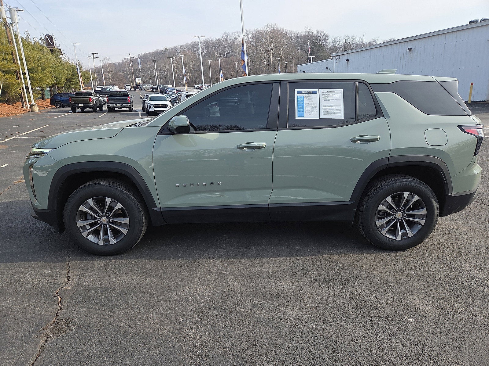 2025 Chevrolet Equinox LT 