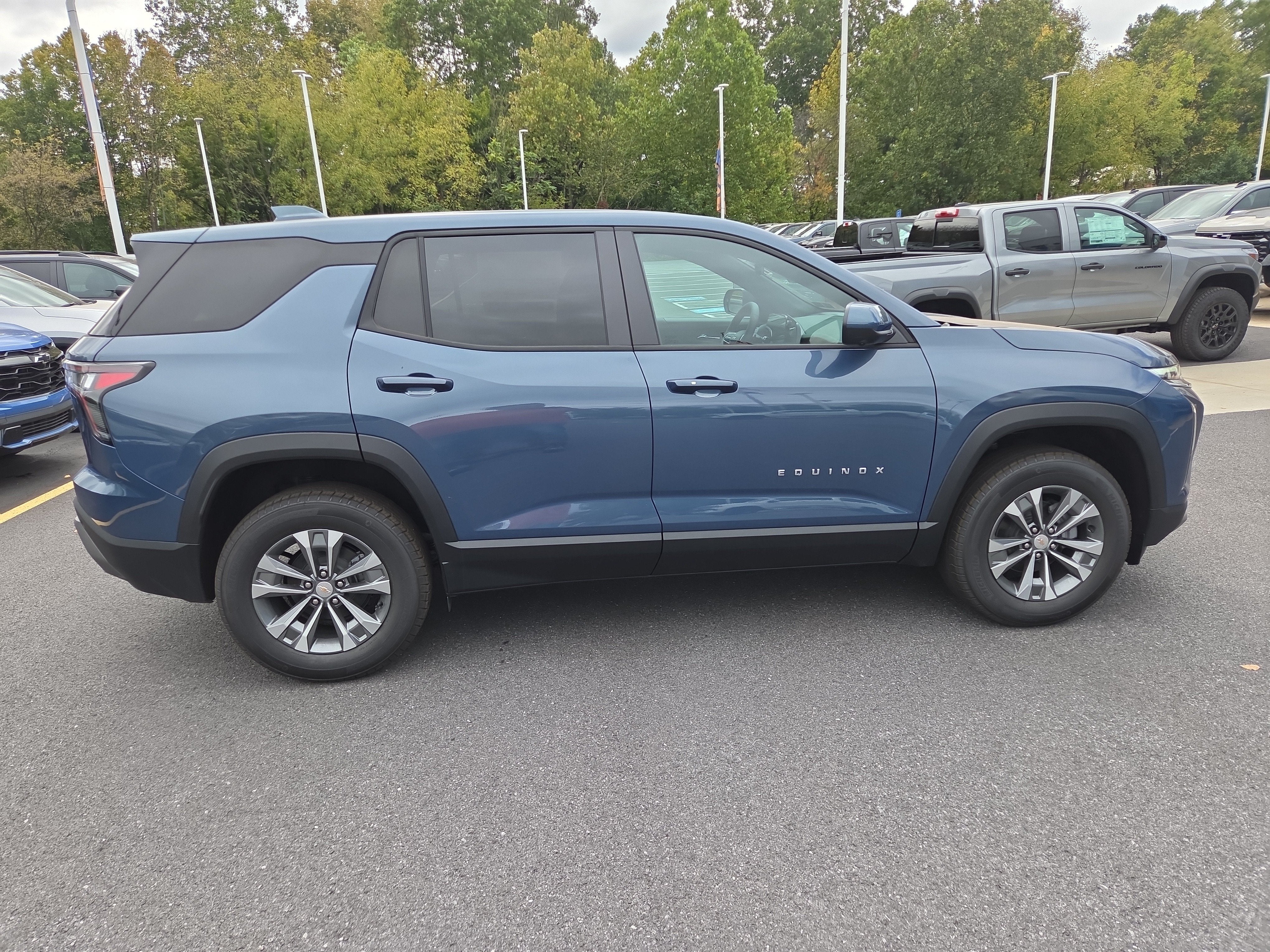 2027 Chevrolet Equinox LT AWD