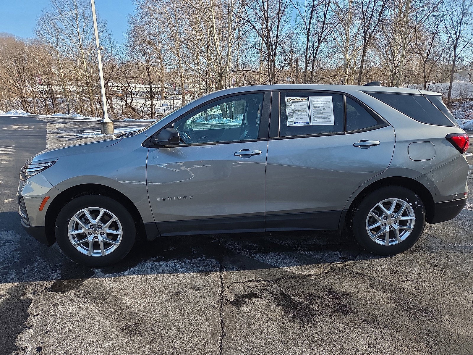 2023 Chevrolet Equinox LS 