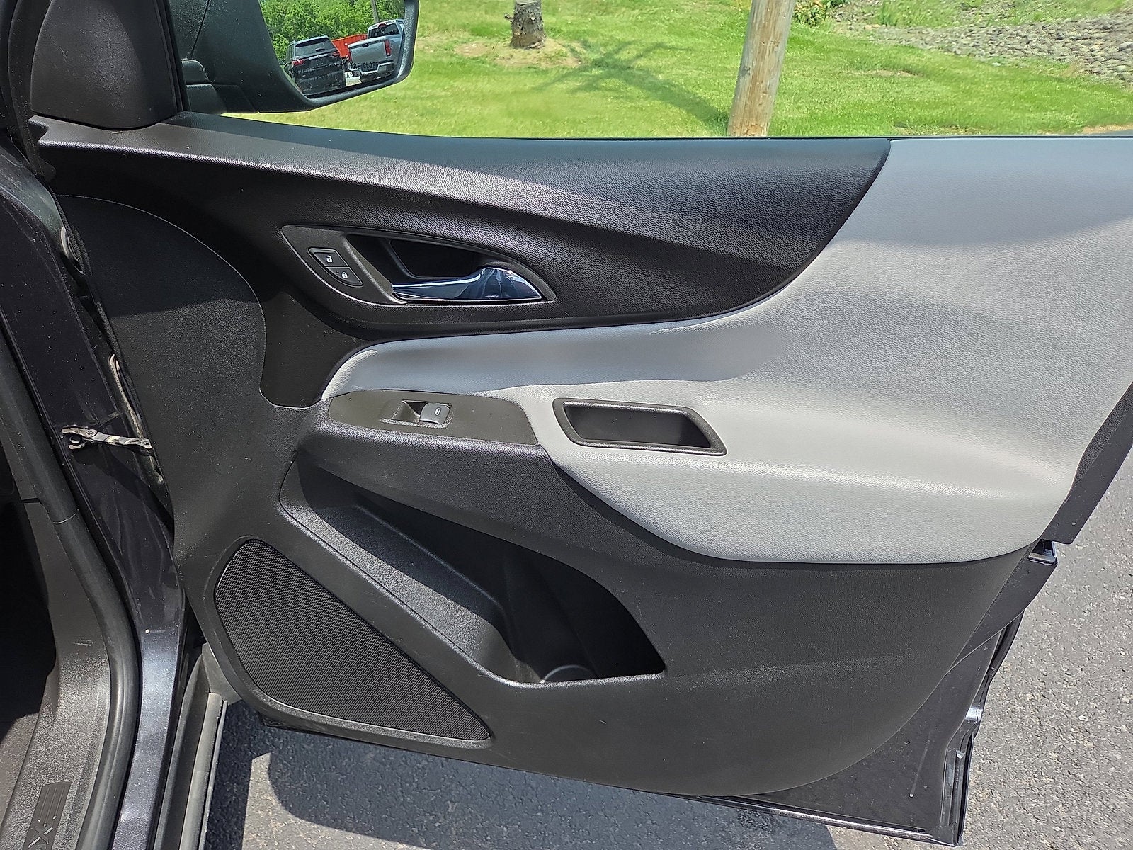 2022 Chevrolet Equinox LS AWD