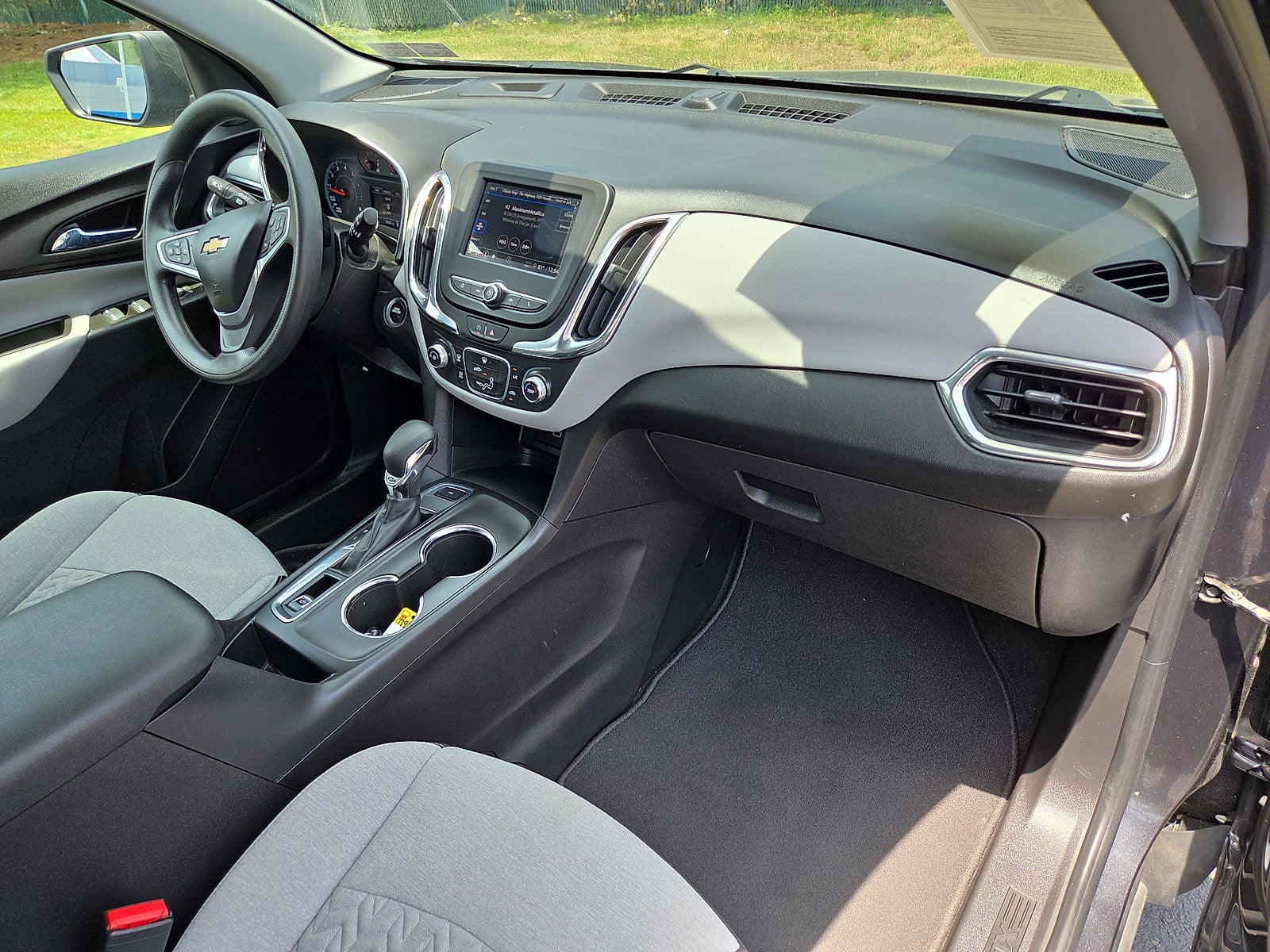 2022 Chevrolet Equinox LS AWD