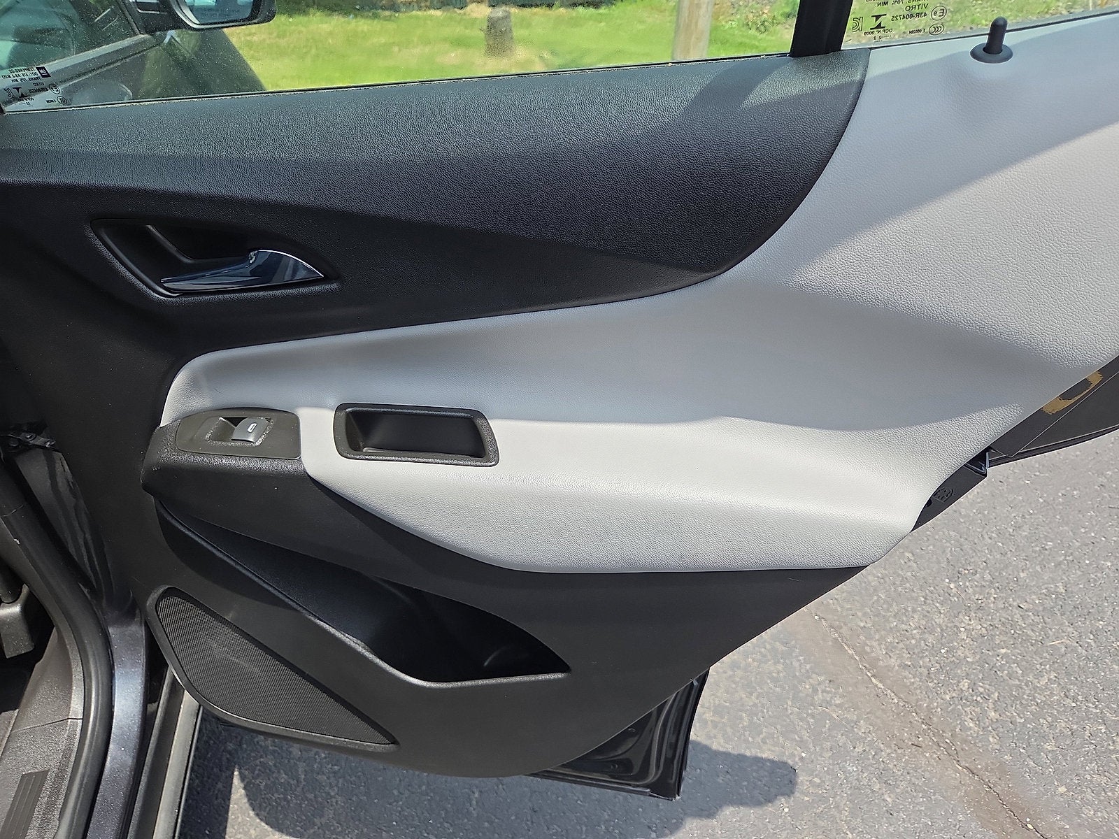2022 Chevrolet Equinox LS AWD