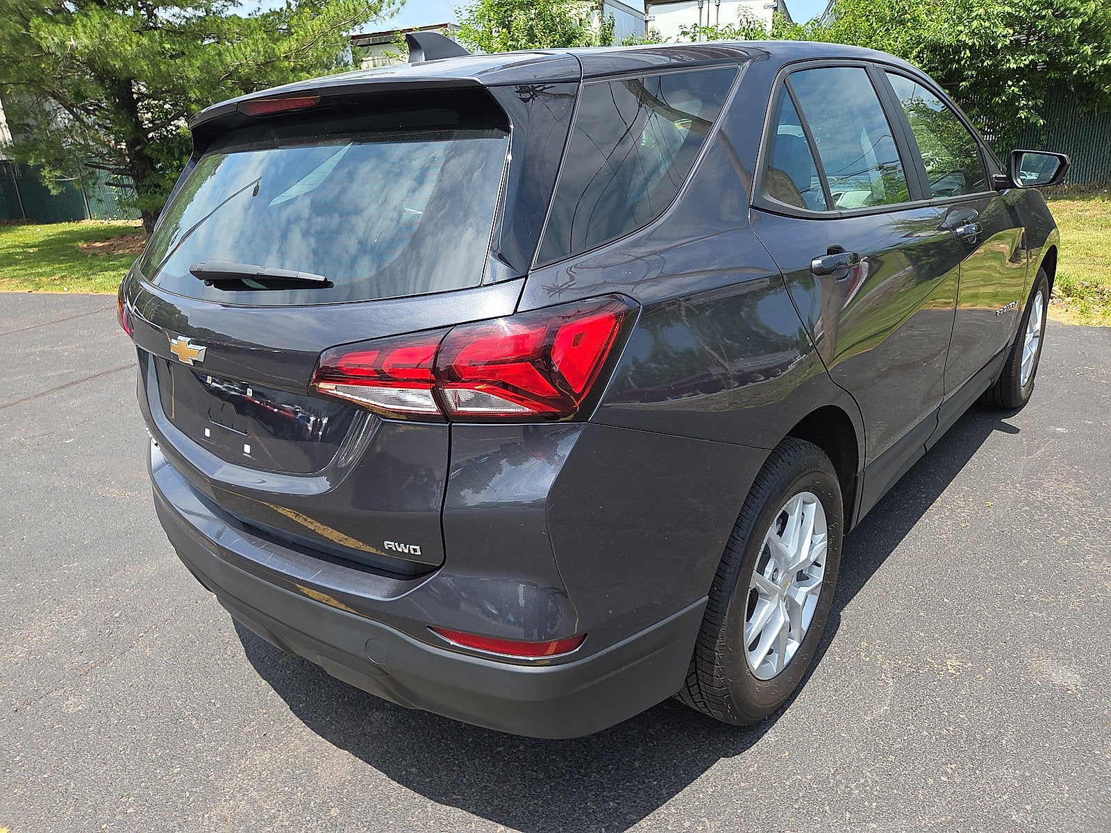 2022 Chevrolet Equinox LS AWD