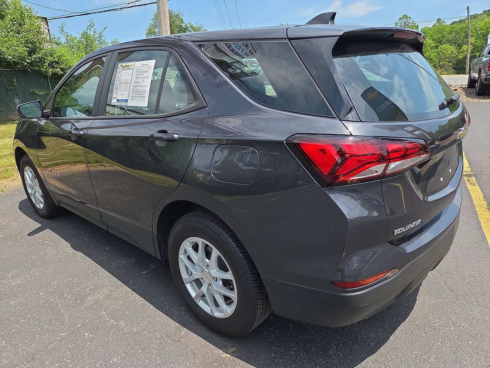 2022 Chevrolet Equinox LS AWD