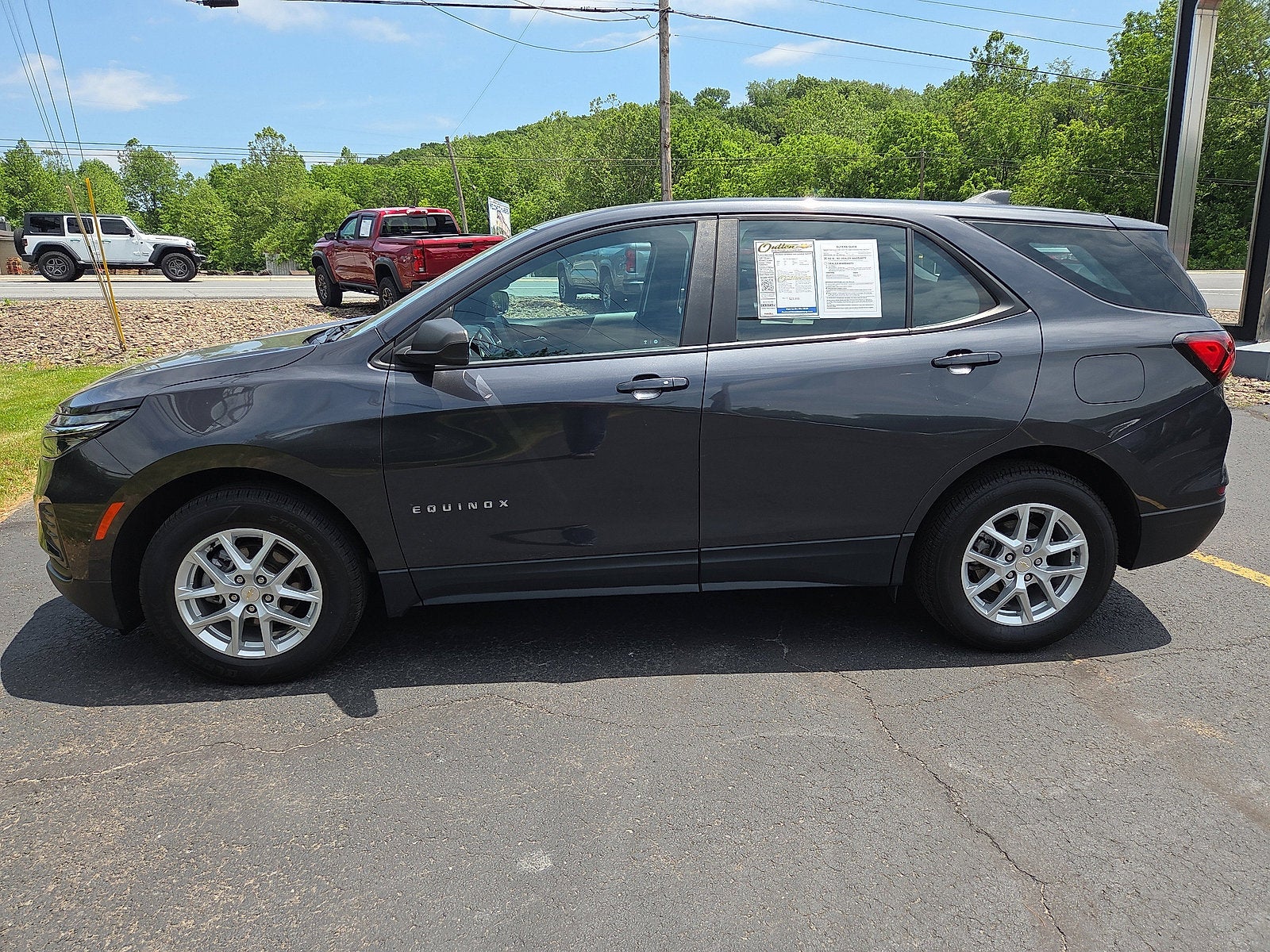 2022 Chevrolet Equinox LS AWD