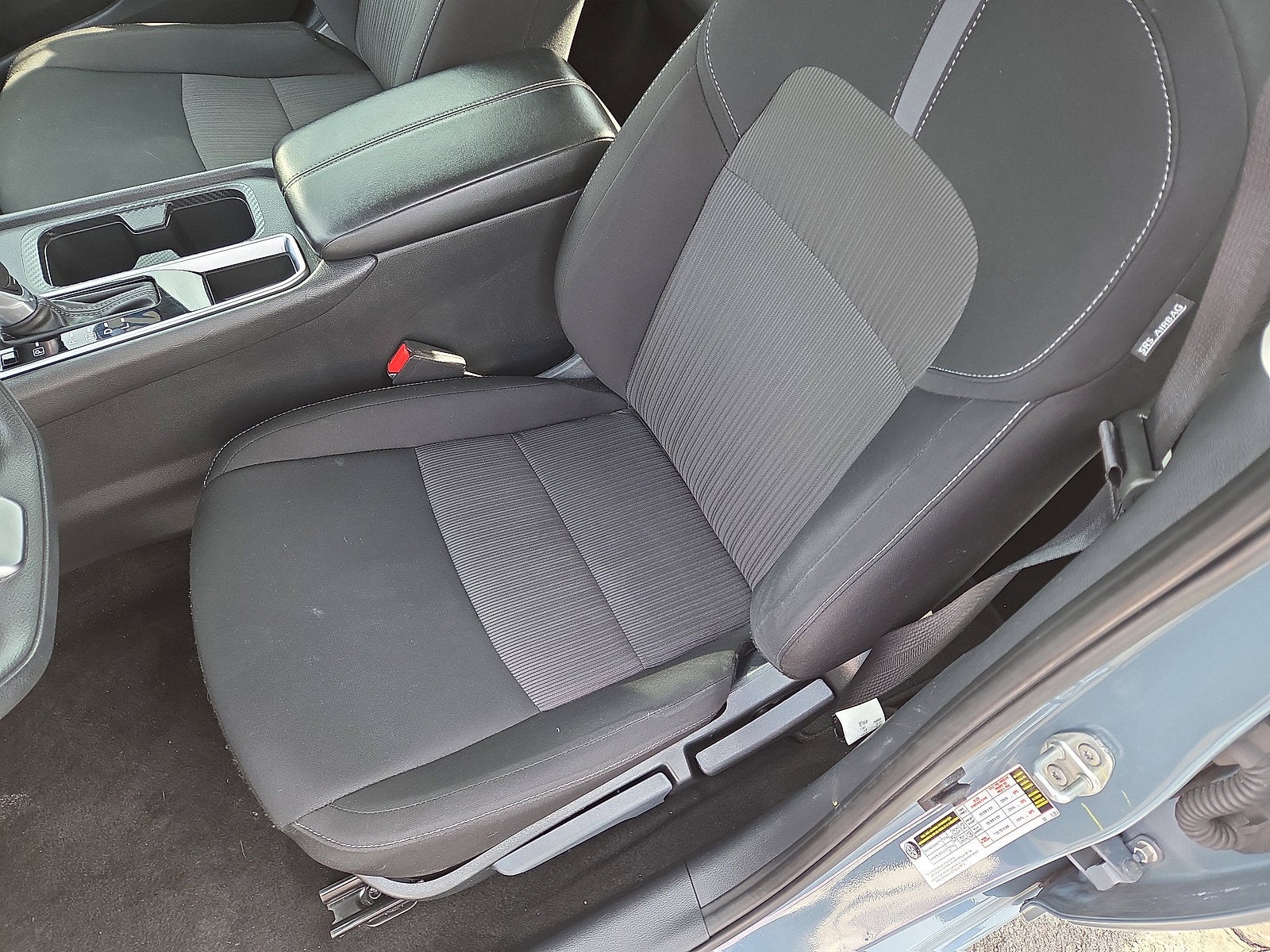 2024 Nissan Sentra SV FWD