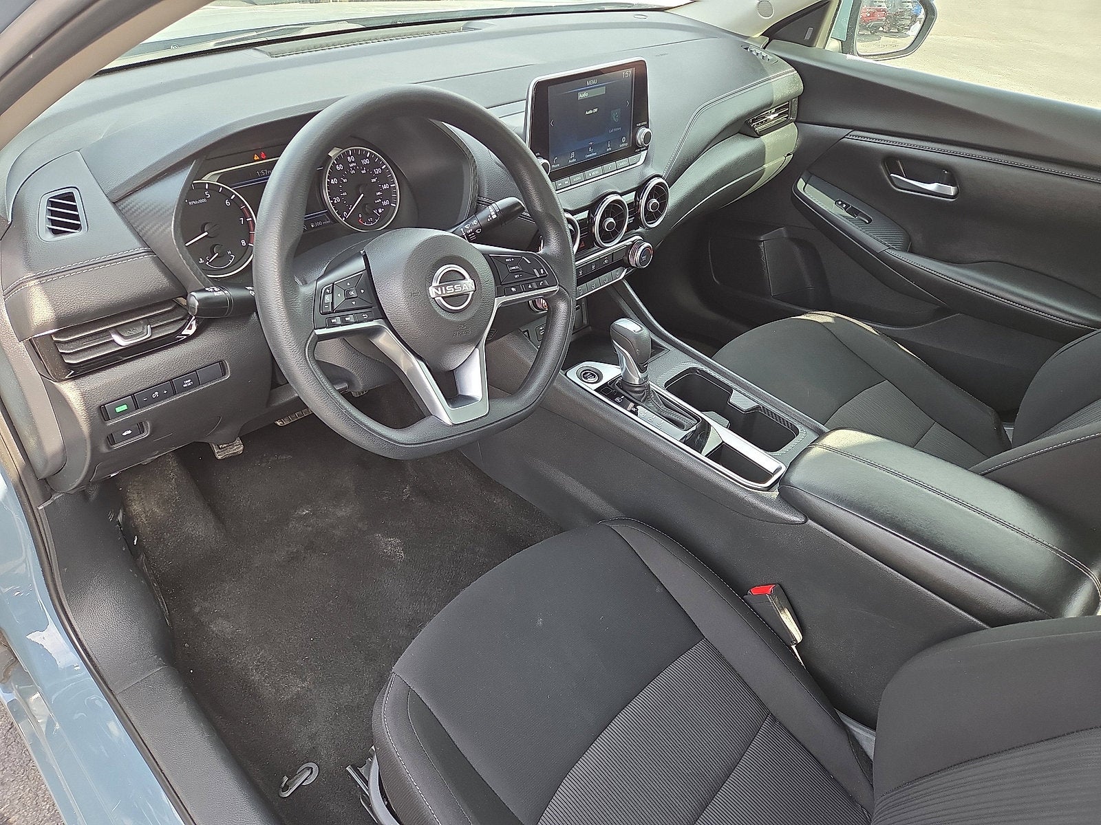 2024 Nissan Sentra SV FWD