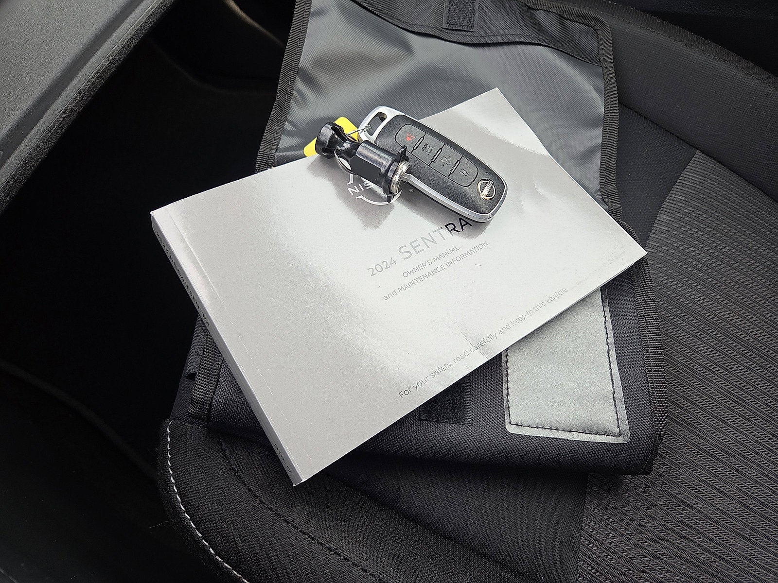 2024 Nissan Sentra SV FWD