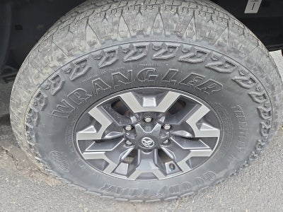 2023 Toyota Tacoma 4WD SR5 4WD