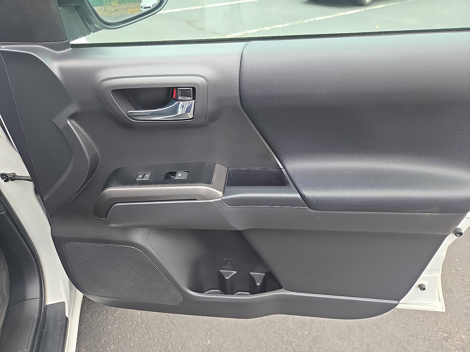 2023 Toyota Tacoma 4WD SR5 4WD