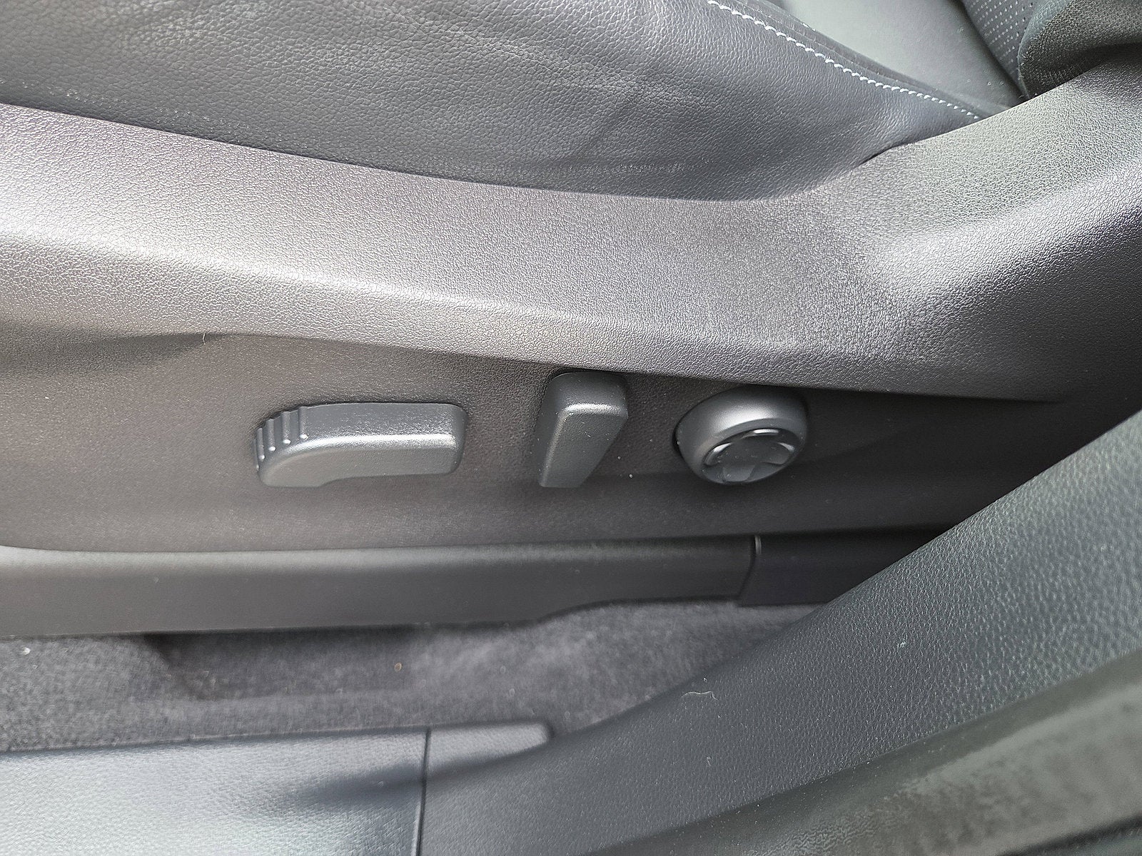 2023 Subaru Ascent Limited AWD